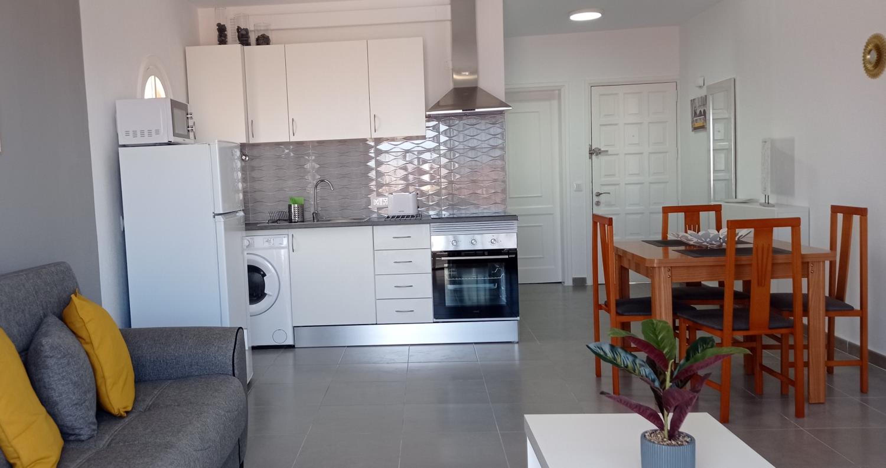 HC home abroad Costa Adeje