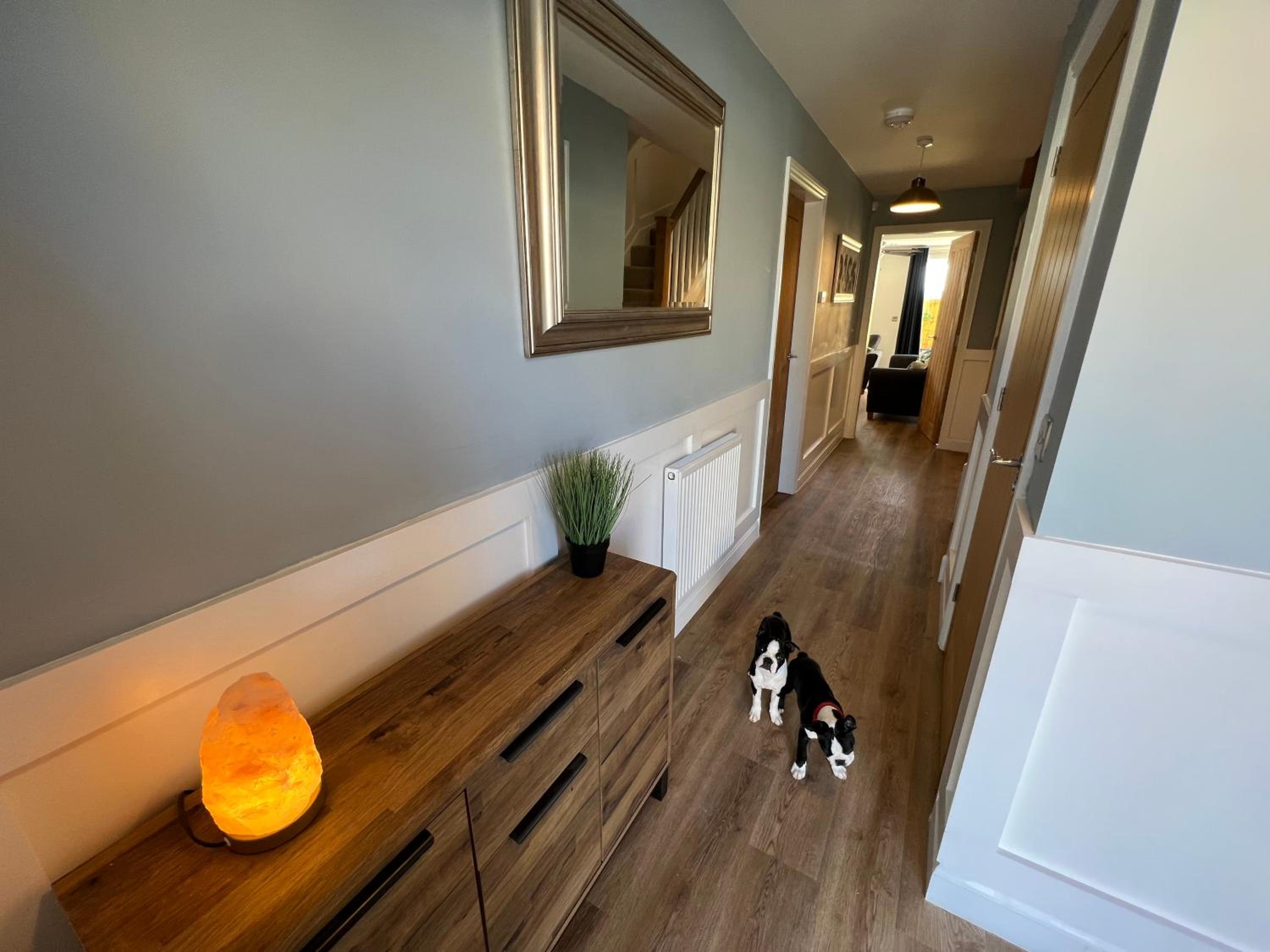 DAIRY COTTAGE WHITBY- HOT TUB - 4 Beds
