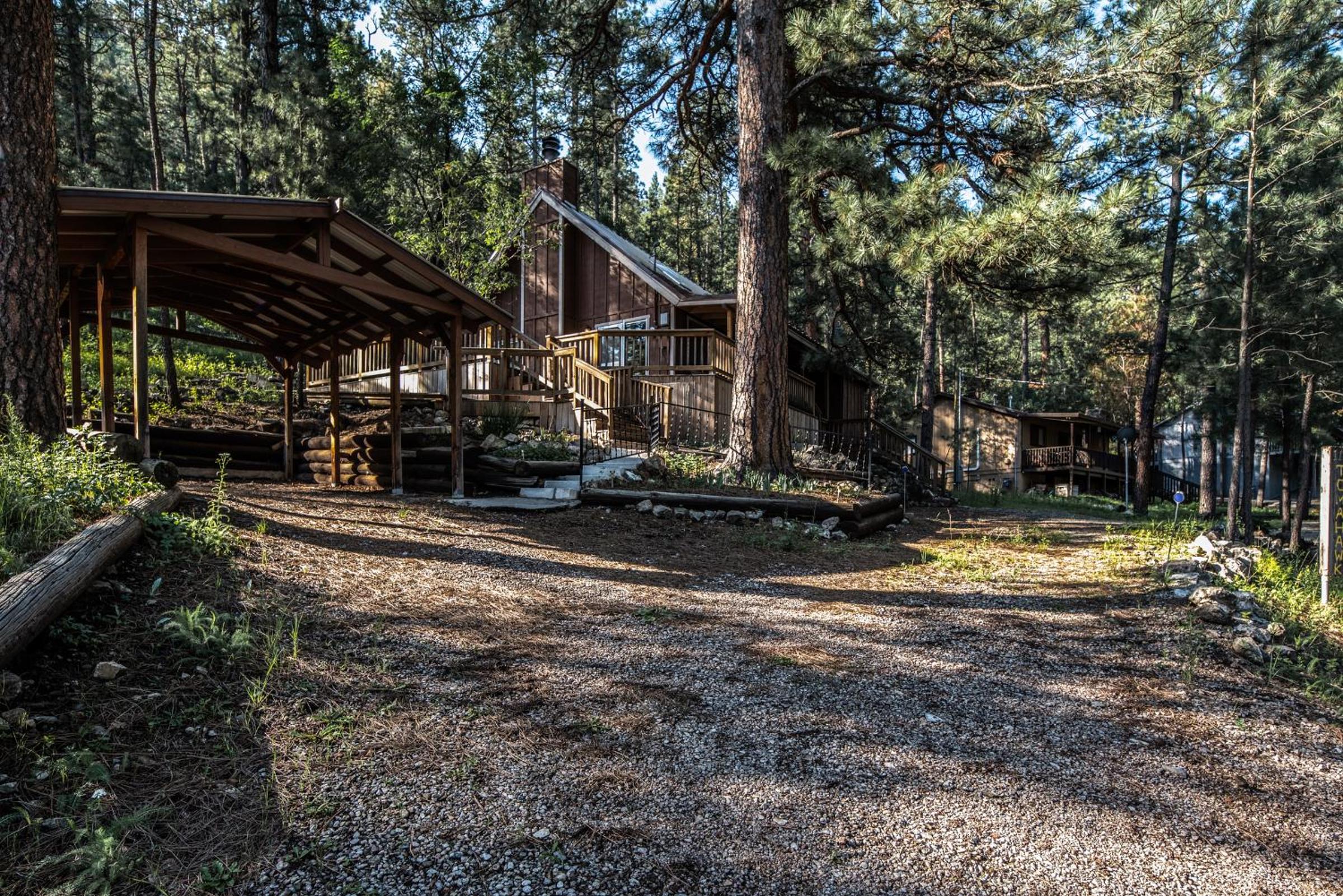 RockInn Pines view 2
