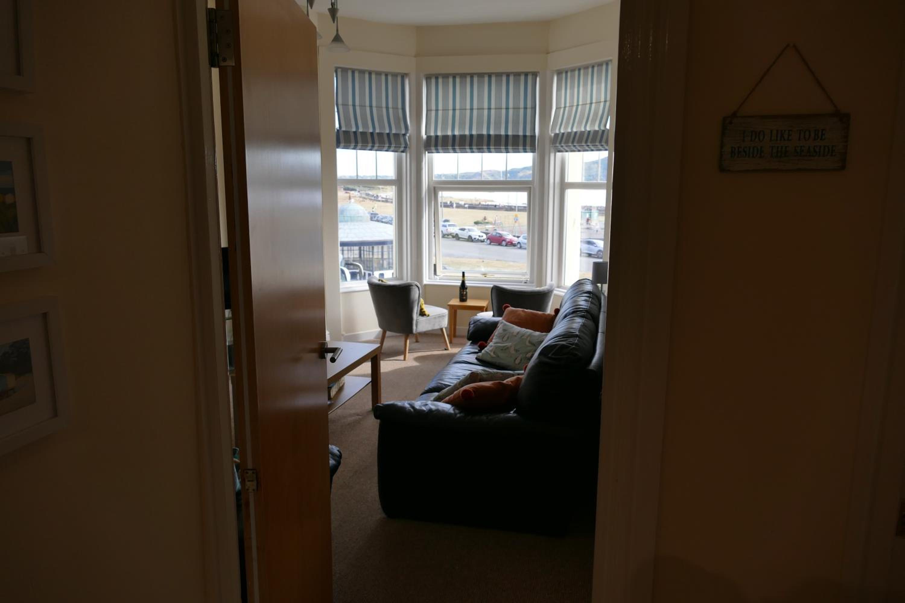 ShellSeekers Holiday Apartment, Llandudno