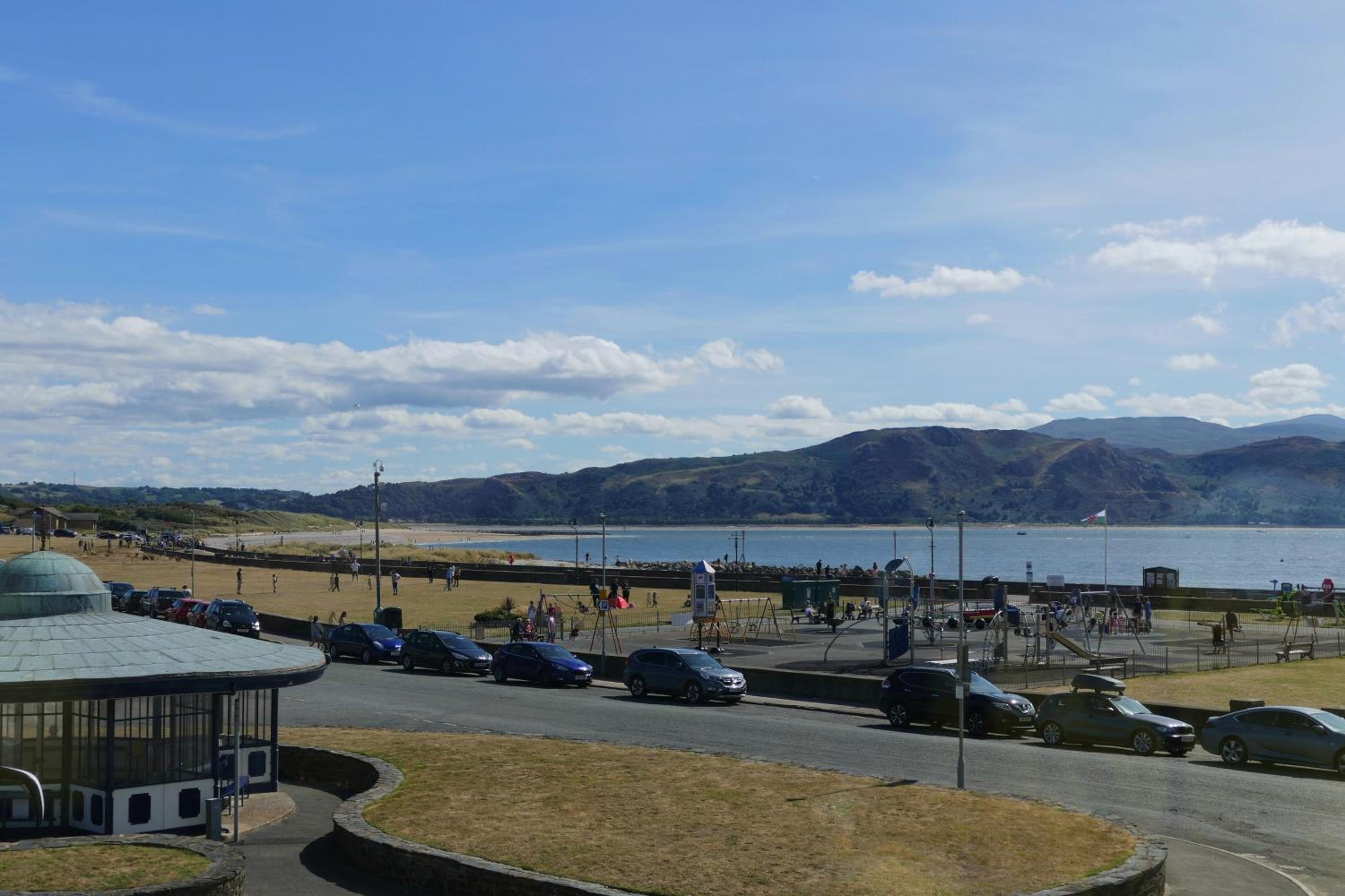 ShellSeekers Holiday Apartment, Llandudno