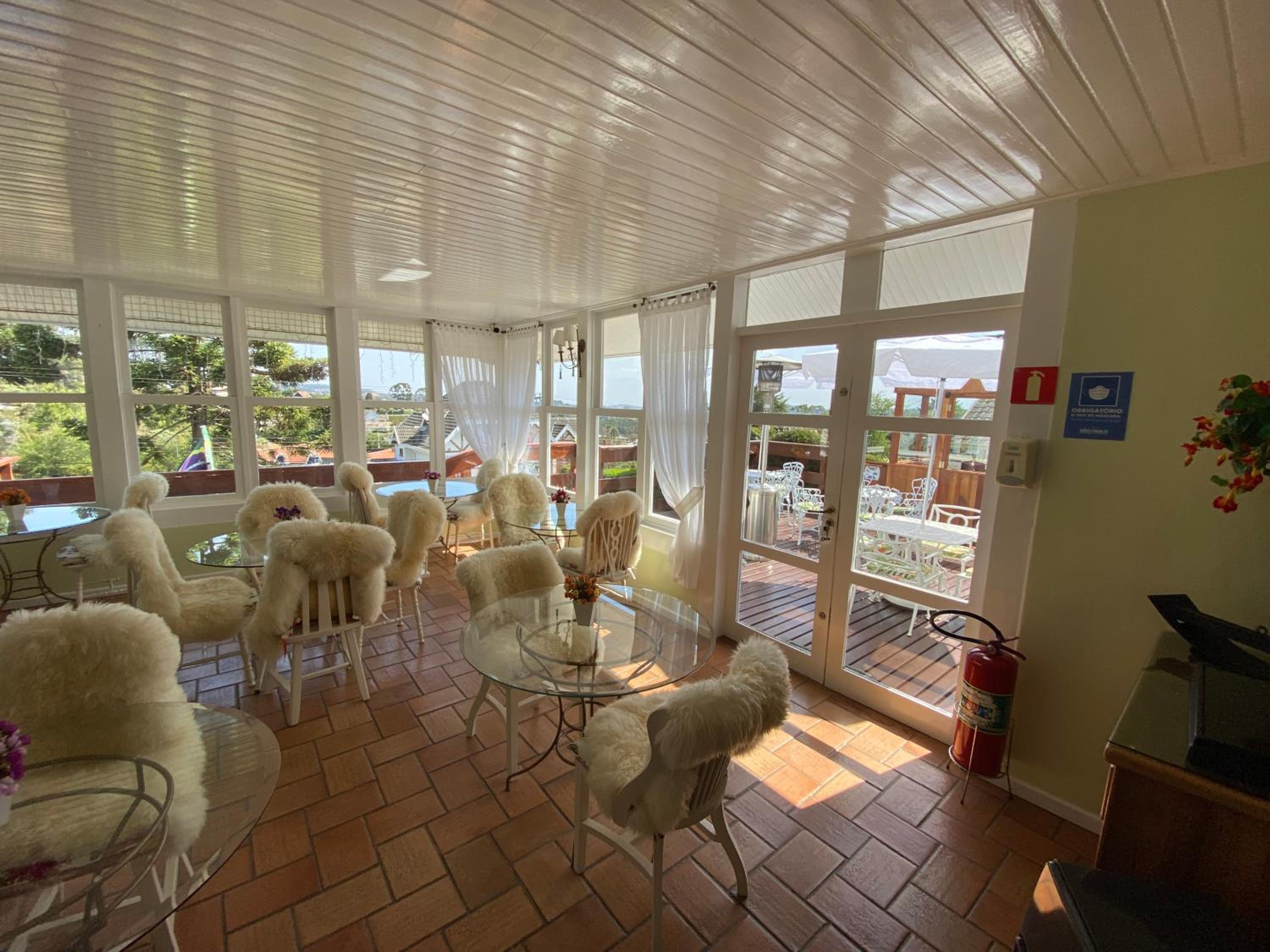 Pousada Chateau Colinas