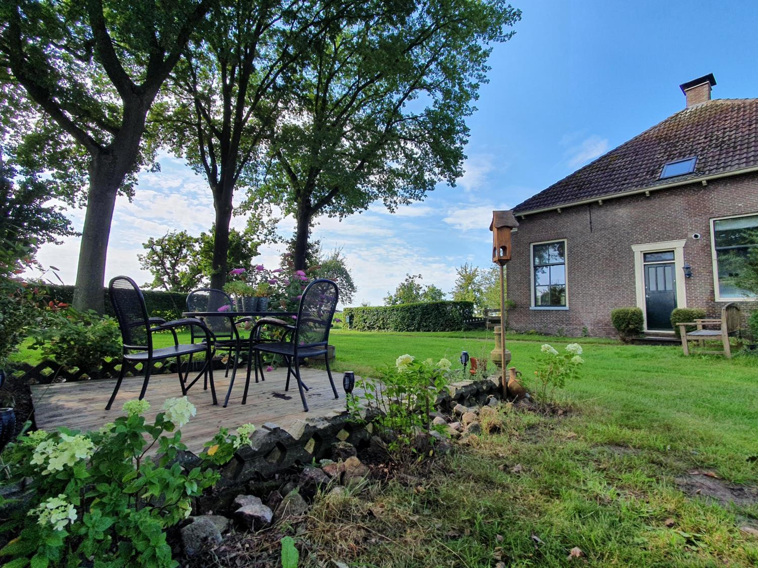 De Bloesemstee - Rustic Manor Farmhouse The Netherlands view 5