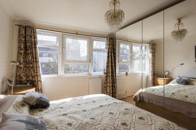 1 Bedroom Flat Close to City with Free Parking Arrangement