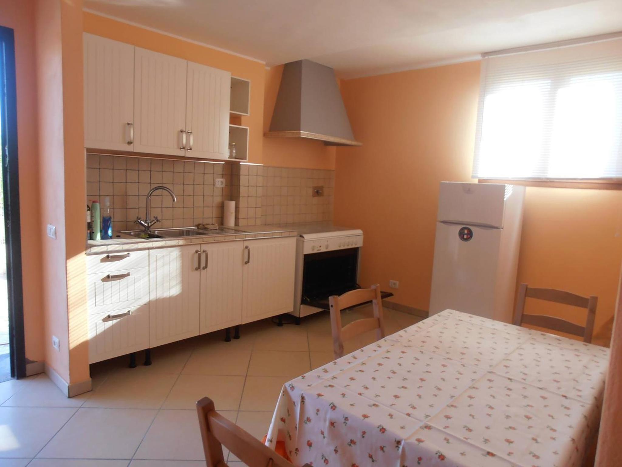 Villa Lilly en Prima Porta — kitchen
