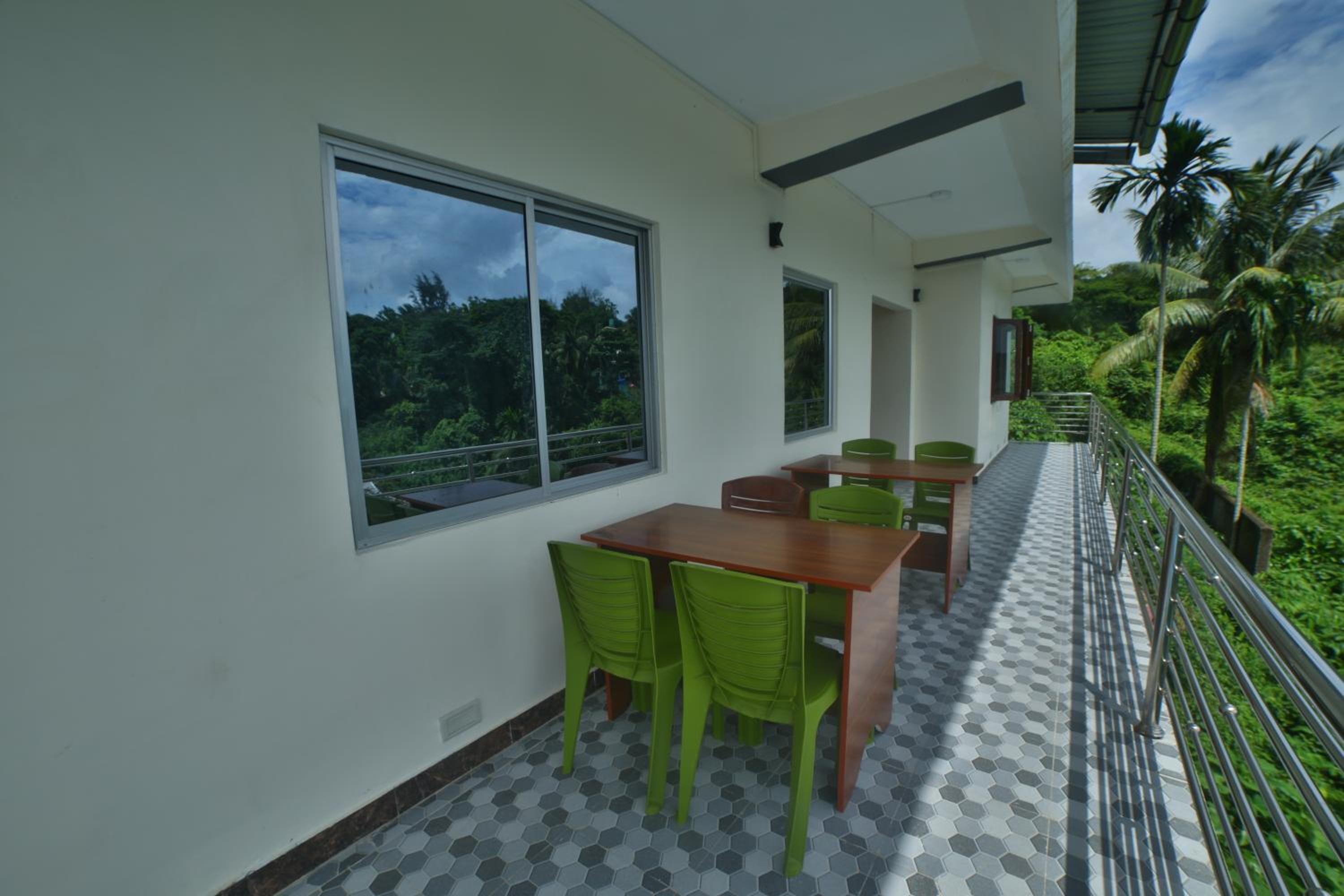 The Lagoon shade view 5