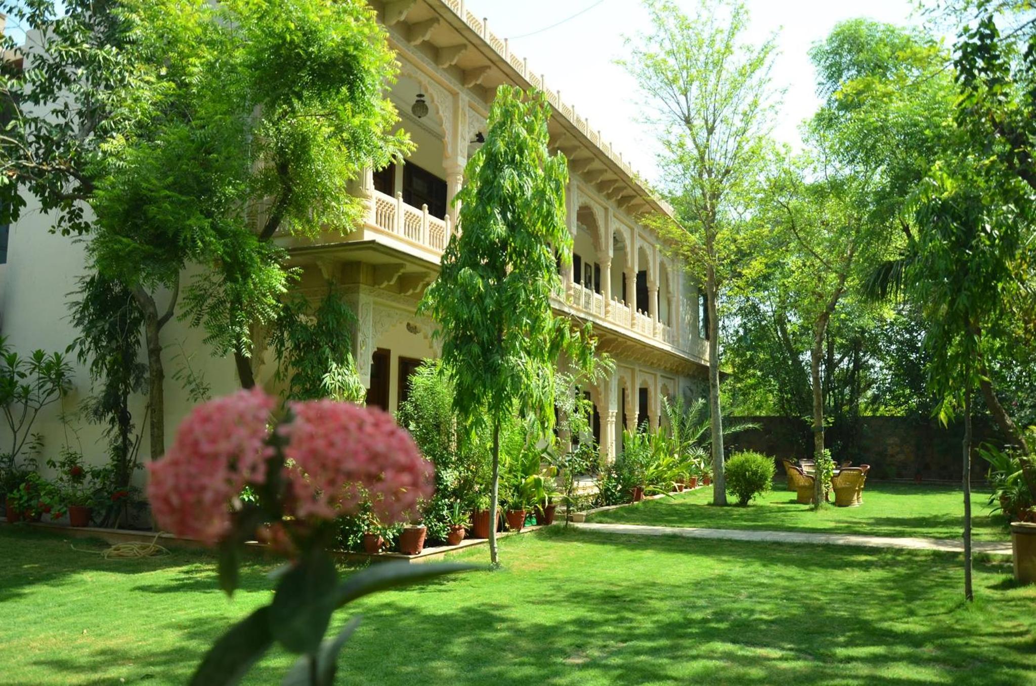 The Birder's Inn