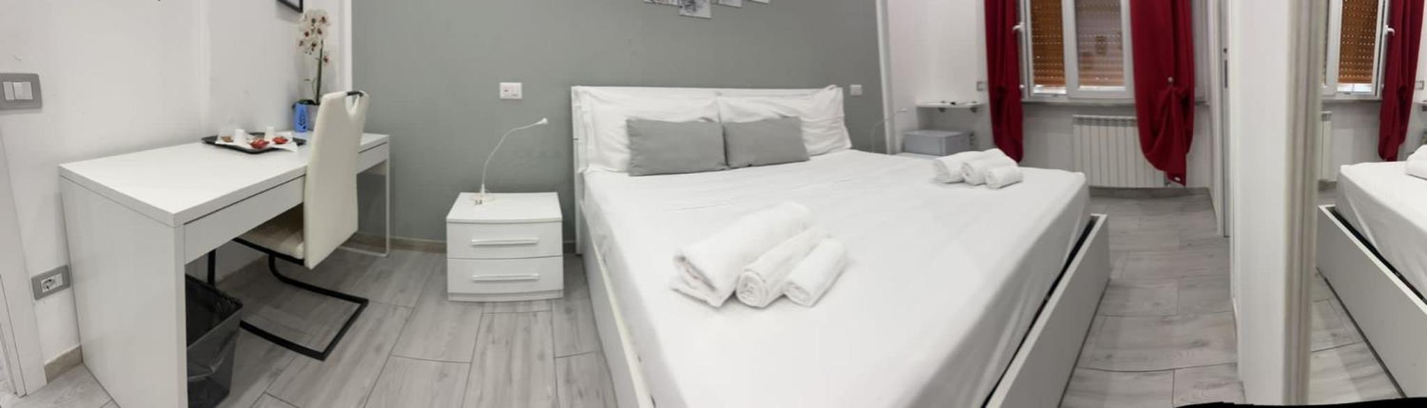 One Hundred Rooms photo 3