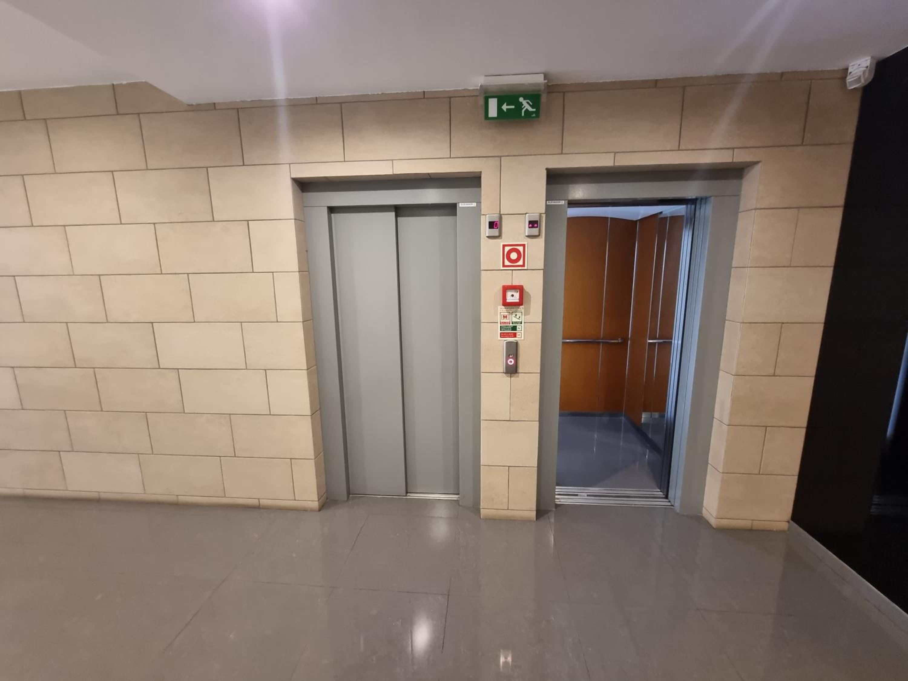 Apartamento na Praia com estacionamento