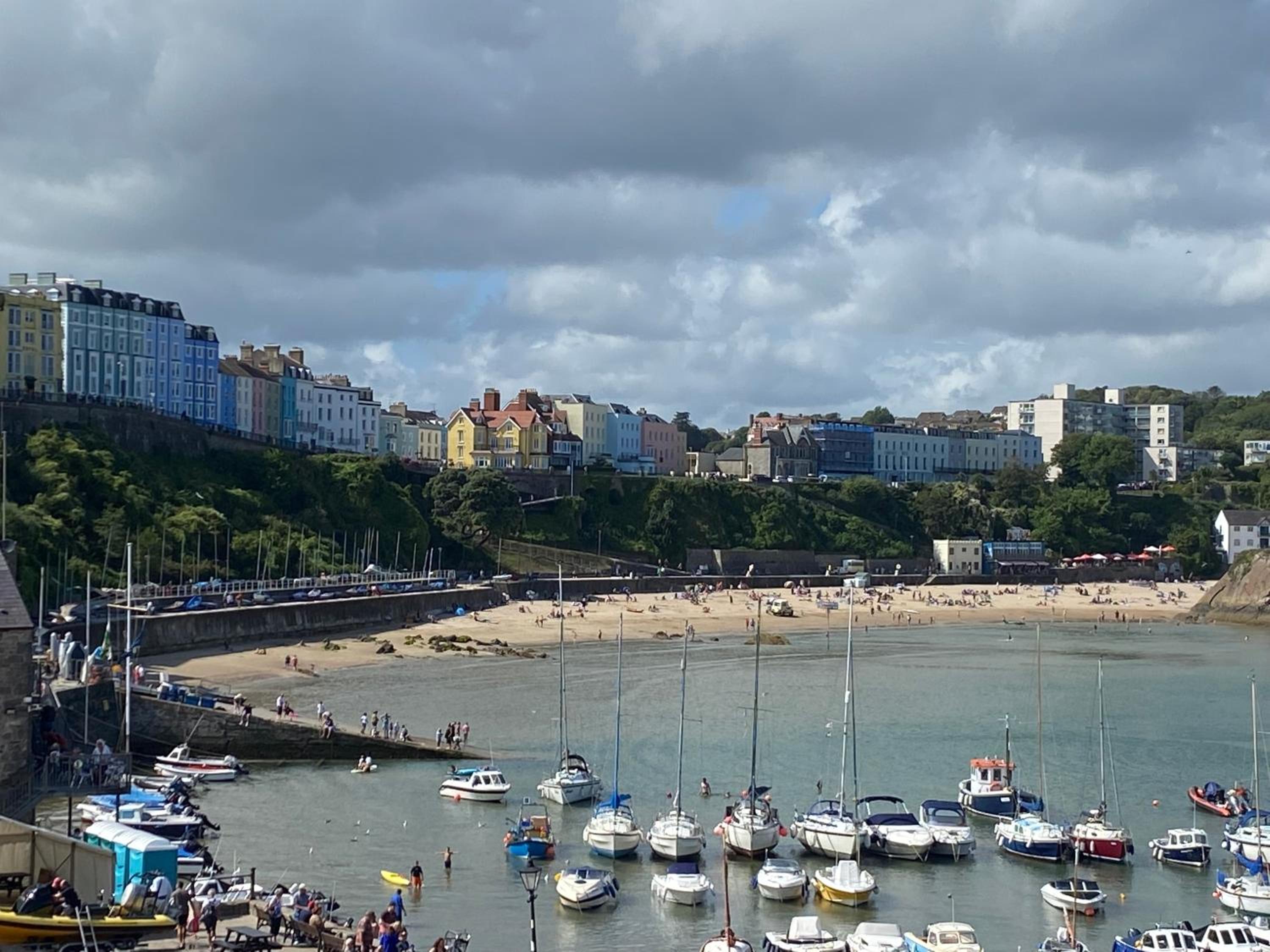 Ploughmans Cottage, St Florence, Tenby