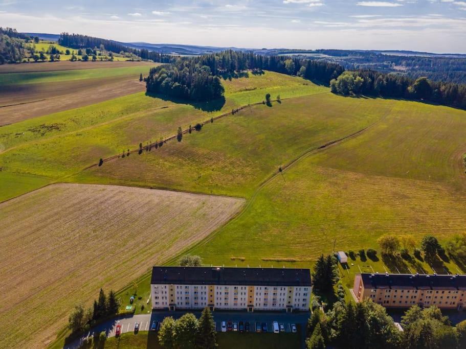 Franzis Feriendomizil im Herzgebirge am Skihang
