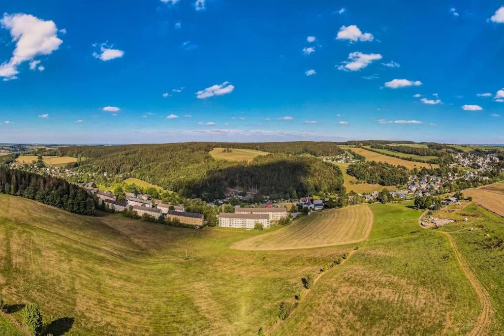 Franzis Feriendomizil im Herzgebirge am Skihang
