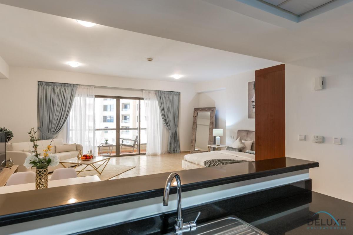 Cozy Studio at Rimal-3 JBR by Deluxe Holiday Homes