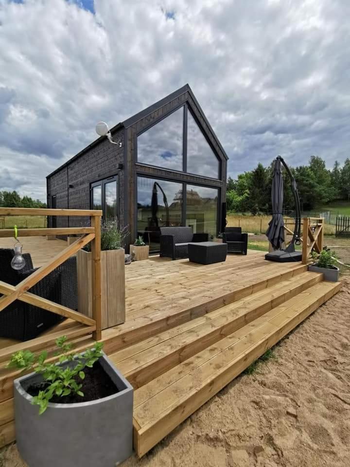 Domek Mazurski całoroczny nad jeziorem z sauną i Jacuzzi SPA