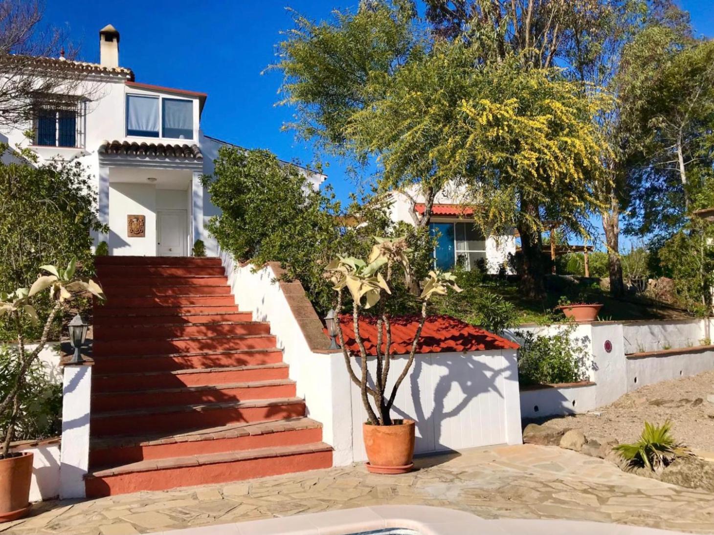 La Rústica en Viñuela, piscina privada