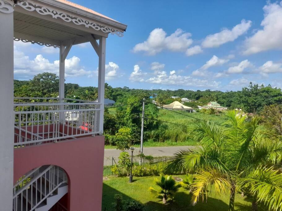 Appartement agréable dans résidence calme avec Wifi view 2