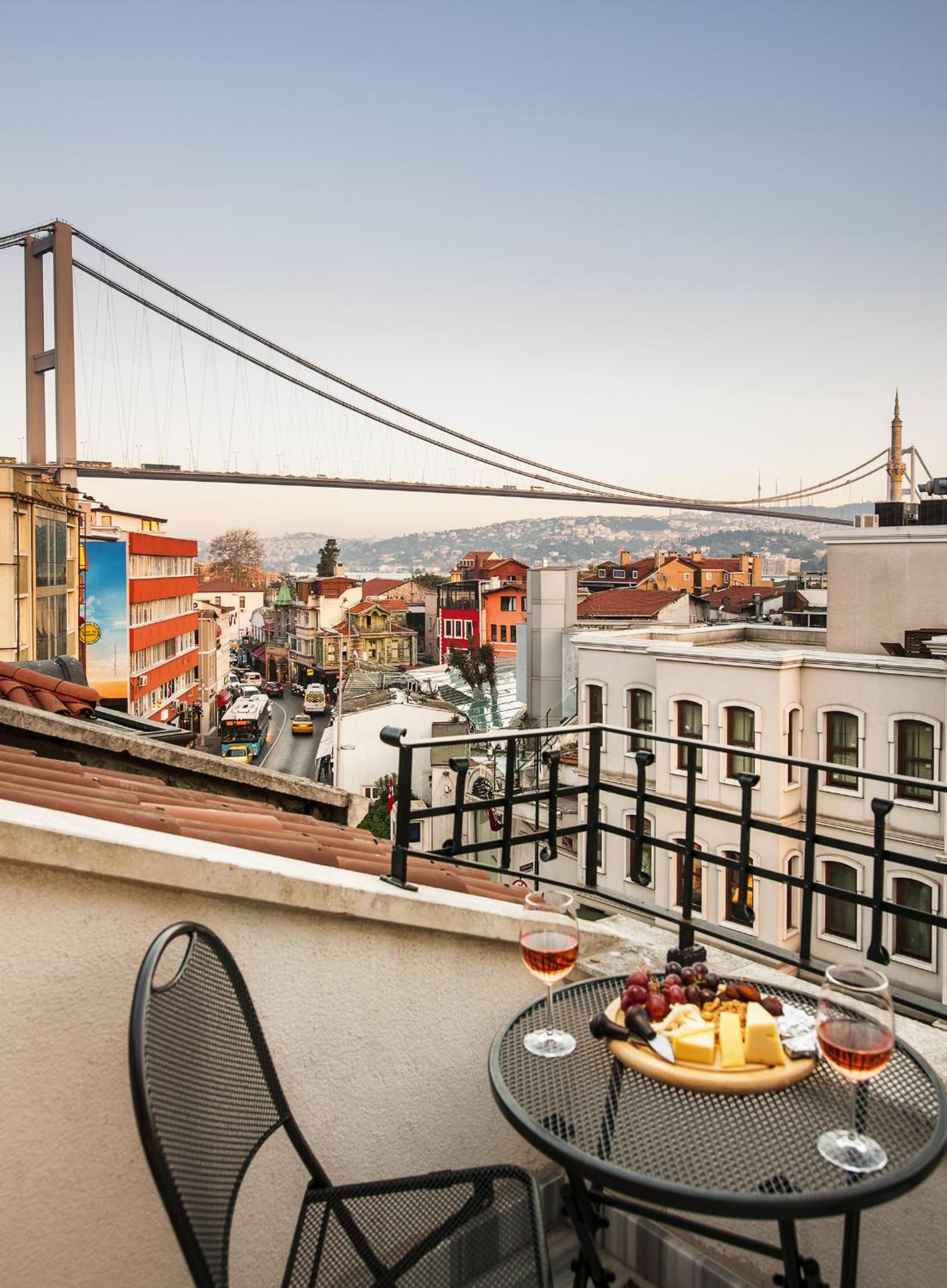 Nevv Bosphorus Otel & Süitler - Image 41