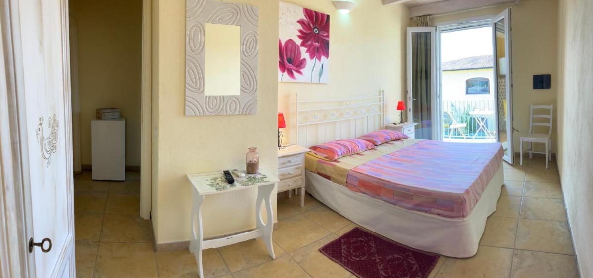 Luigi Apartments&Rooms