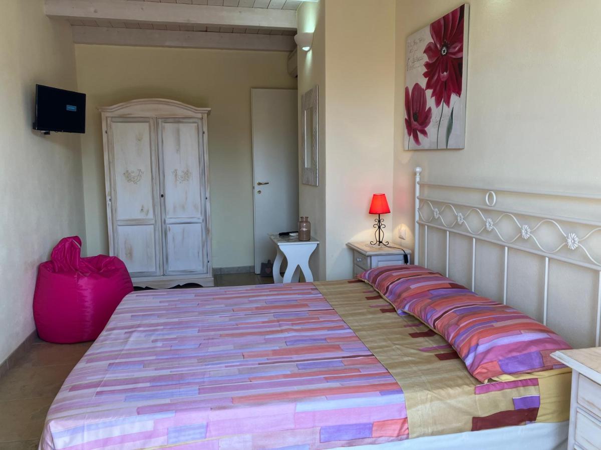 Luigi Apartments&Rooms