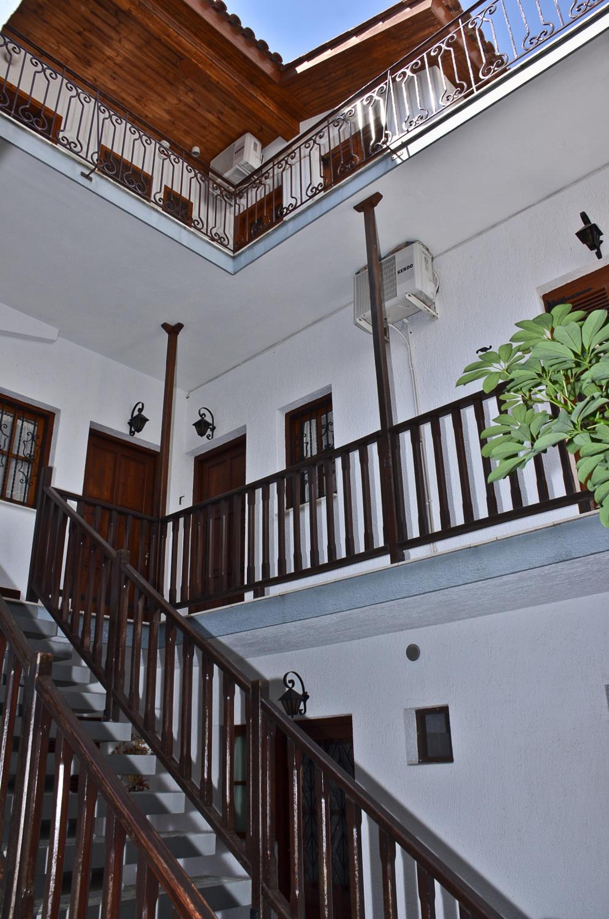 Nina Apartments