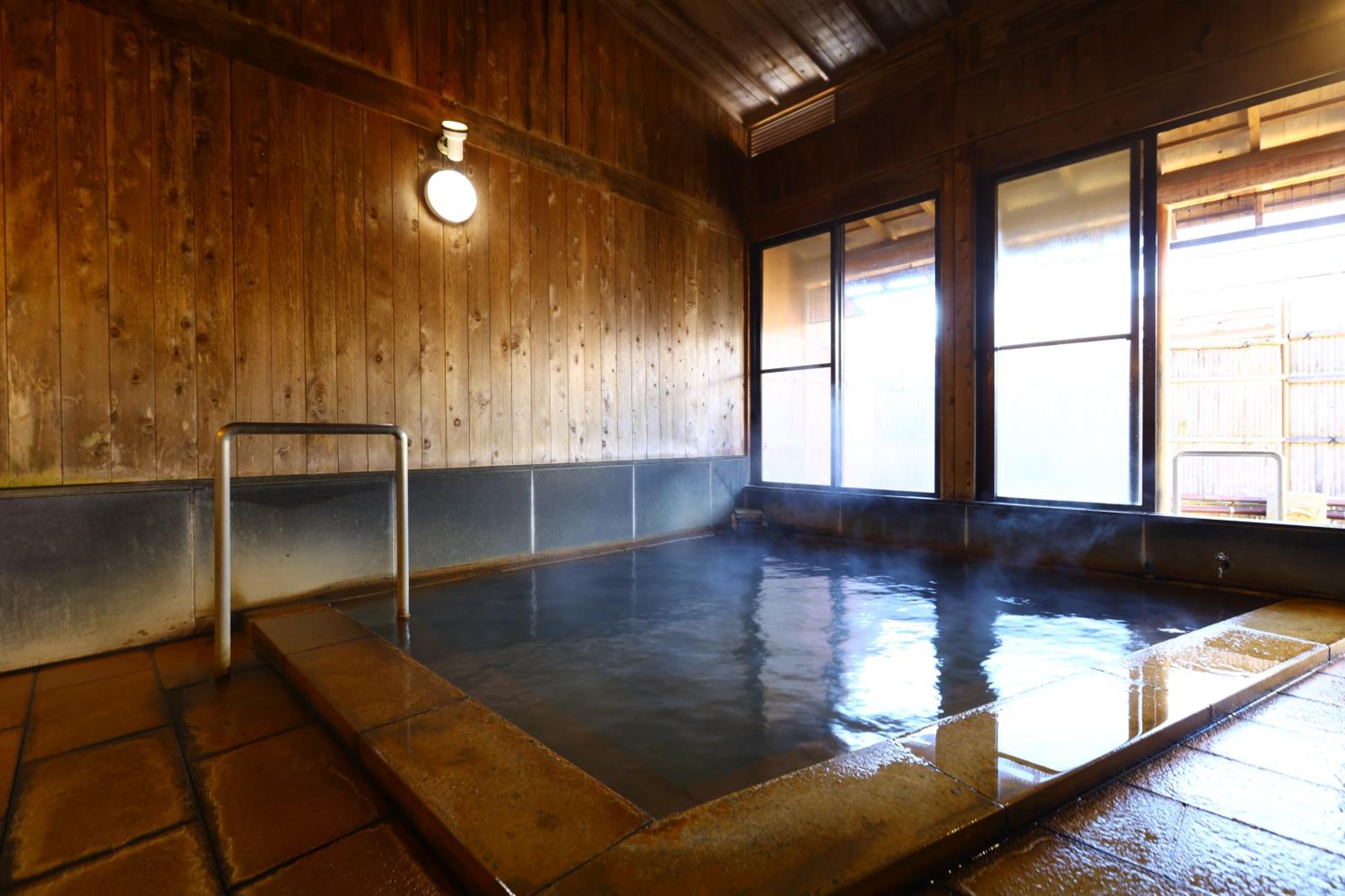 Shibu Hotel