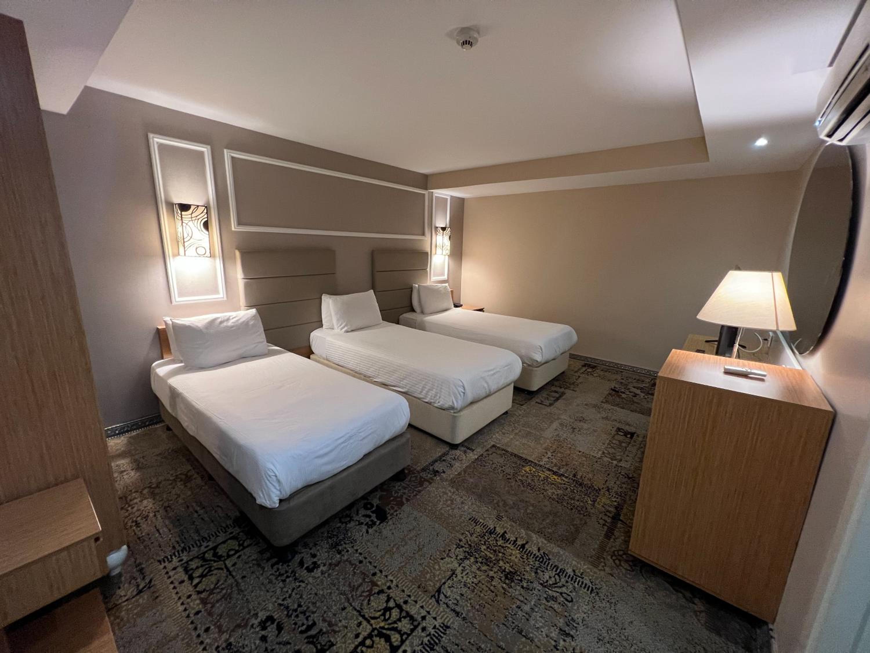 All Seasons Hotel - Image 38