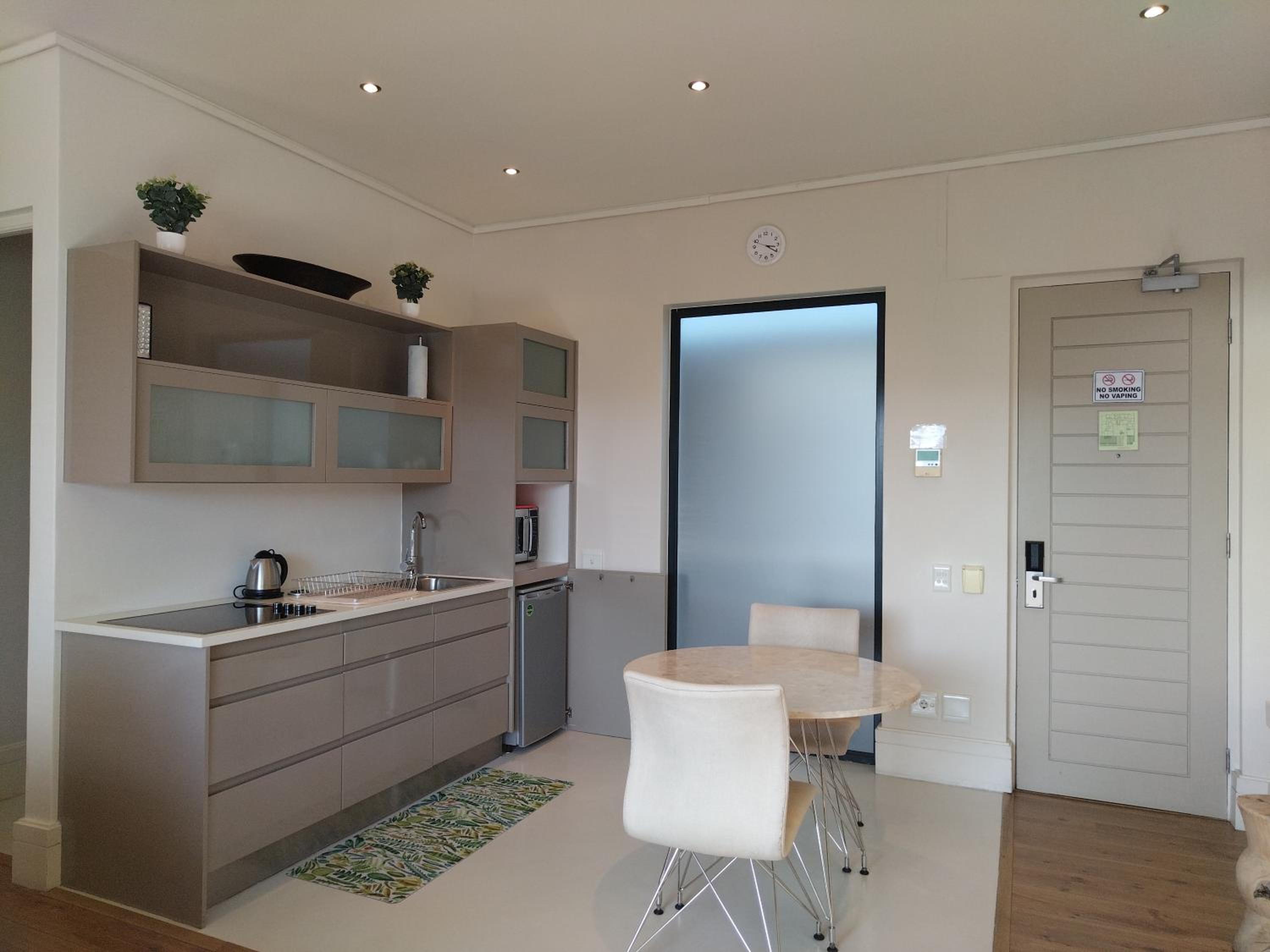 The Rex Studio Apartment view 5