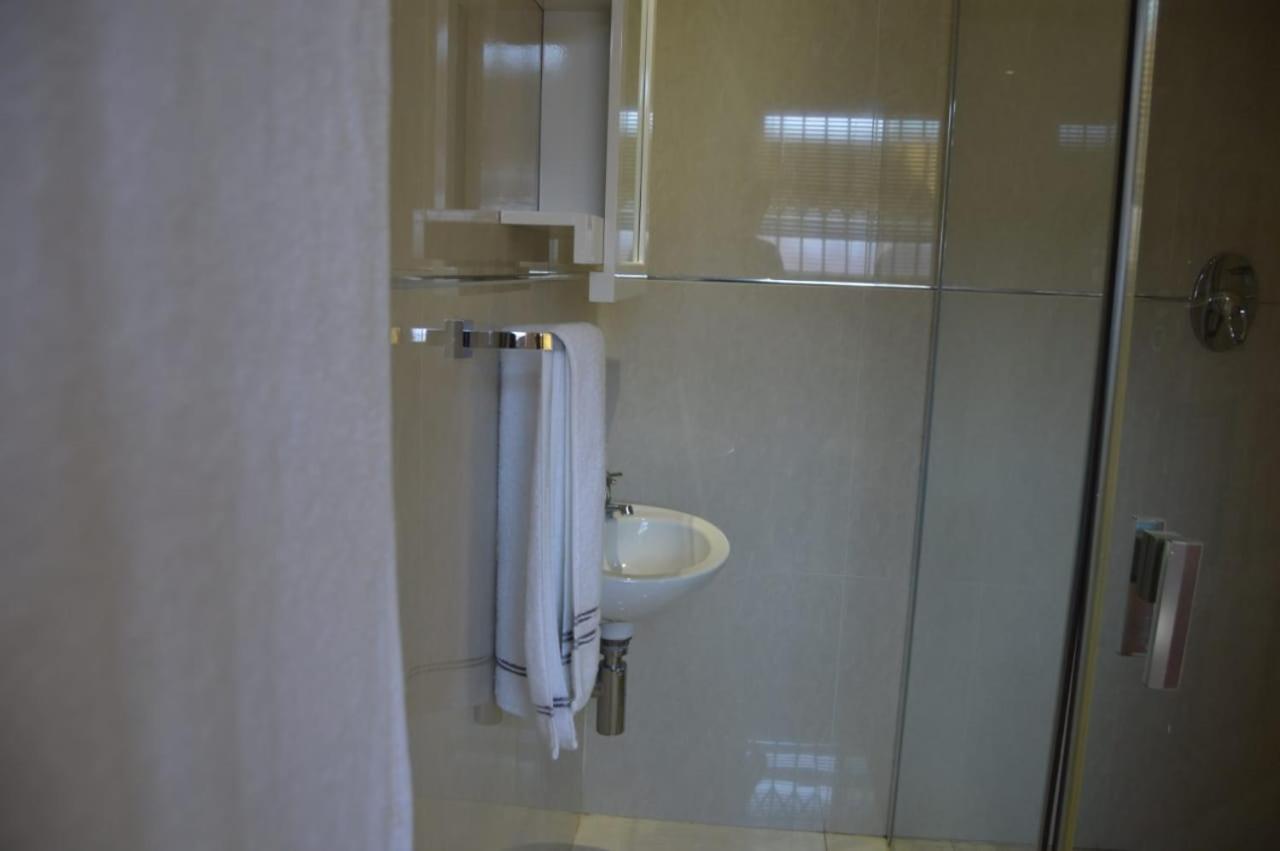 Honolulu Lifestyle Guest Lodge