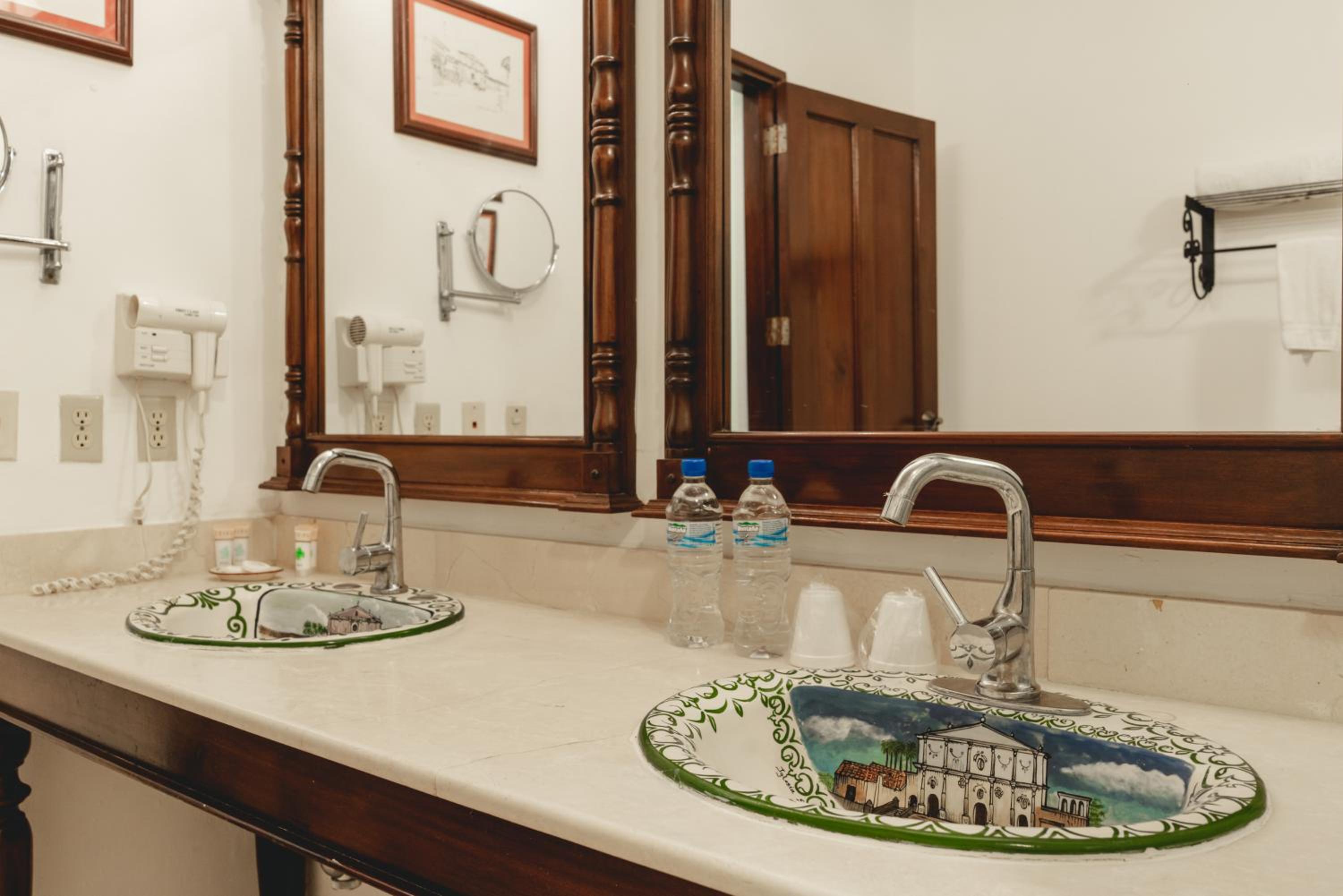 Granada Vacations - Hotel Restaurante La Gran Francia - Property Image 15