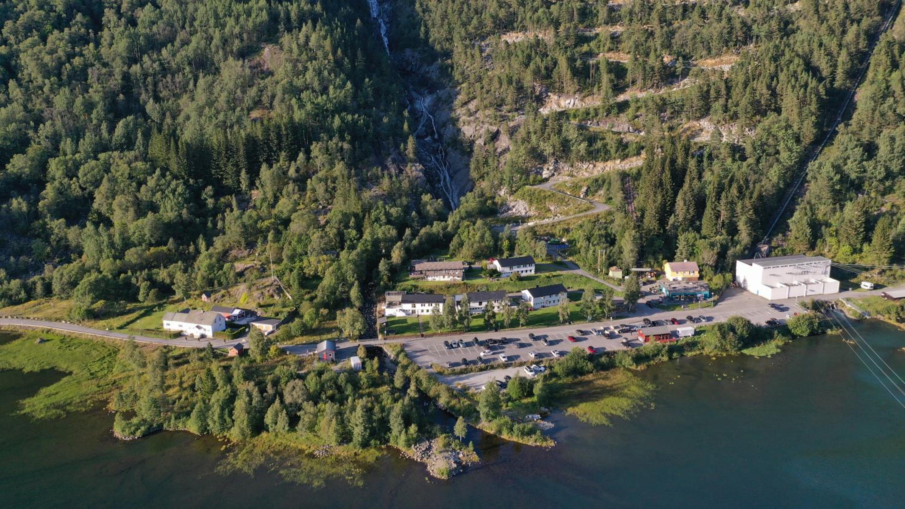 Trolltunga Lodge