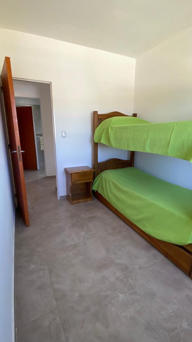 Alquiler temporal casa Bialet Masse con pileta, cancha de fútbol, mesa de pool y ping pong