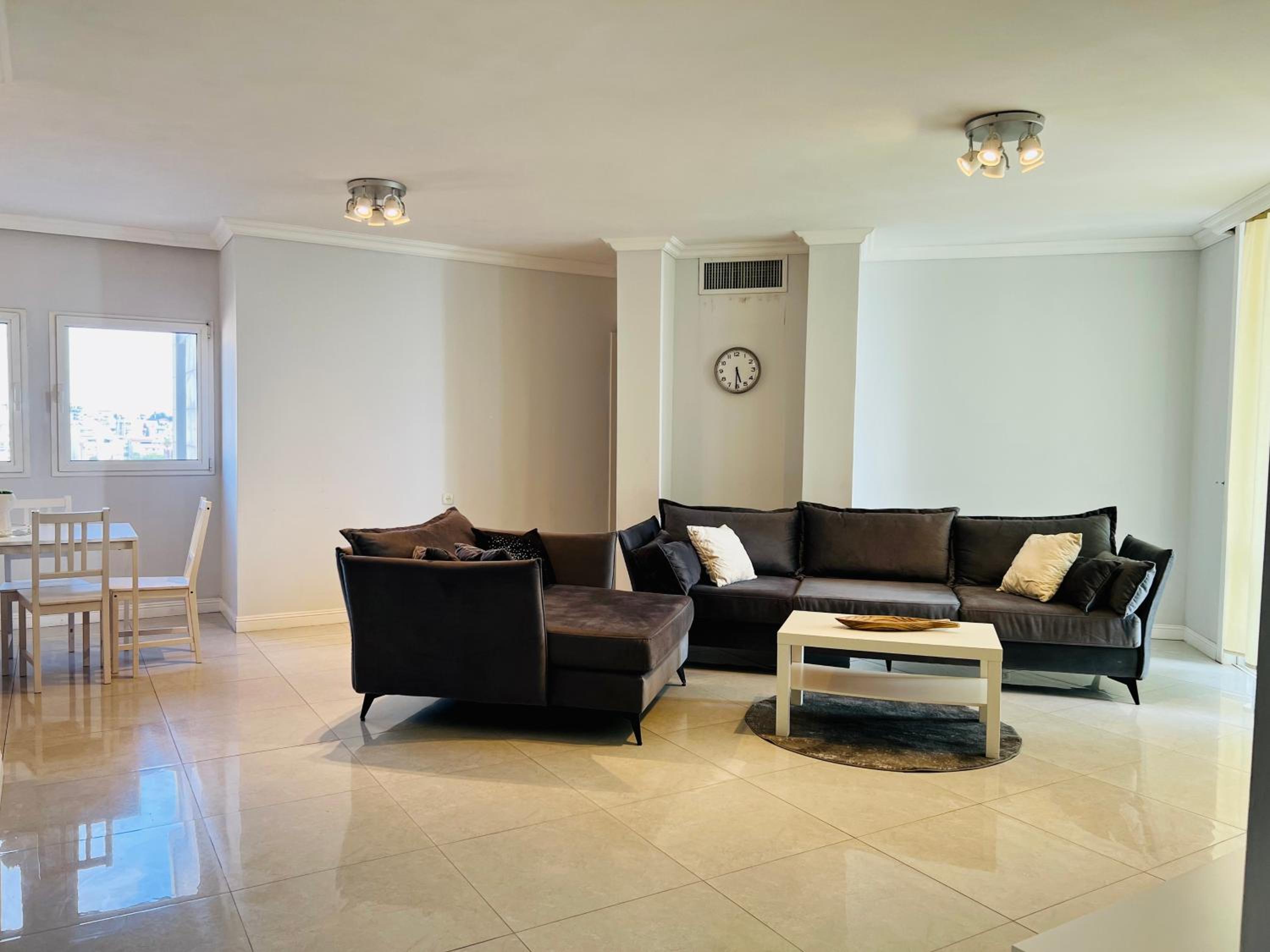 Royal Aparatment on the Sea , Blvd Nitza 34 view 3