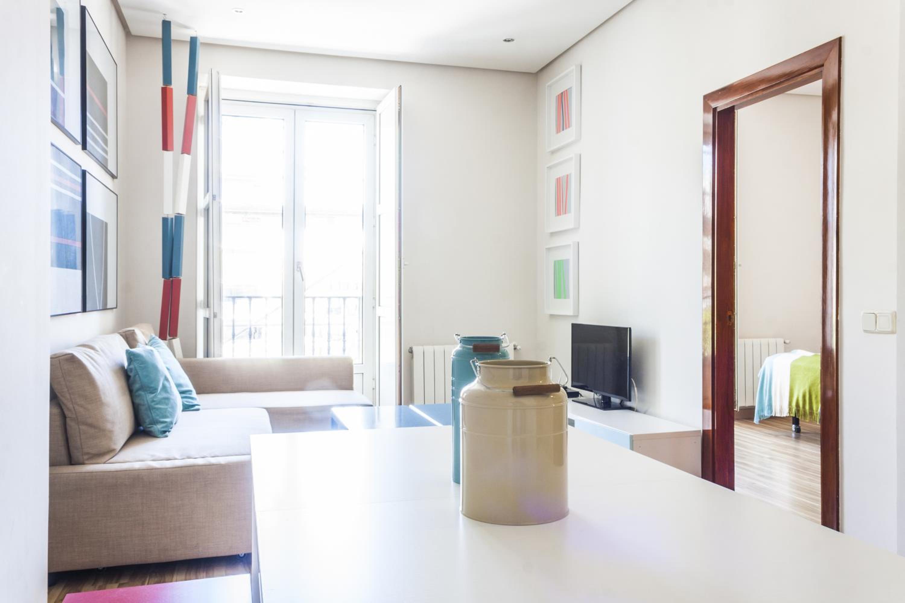 Mola Suites