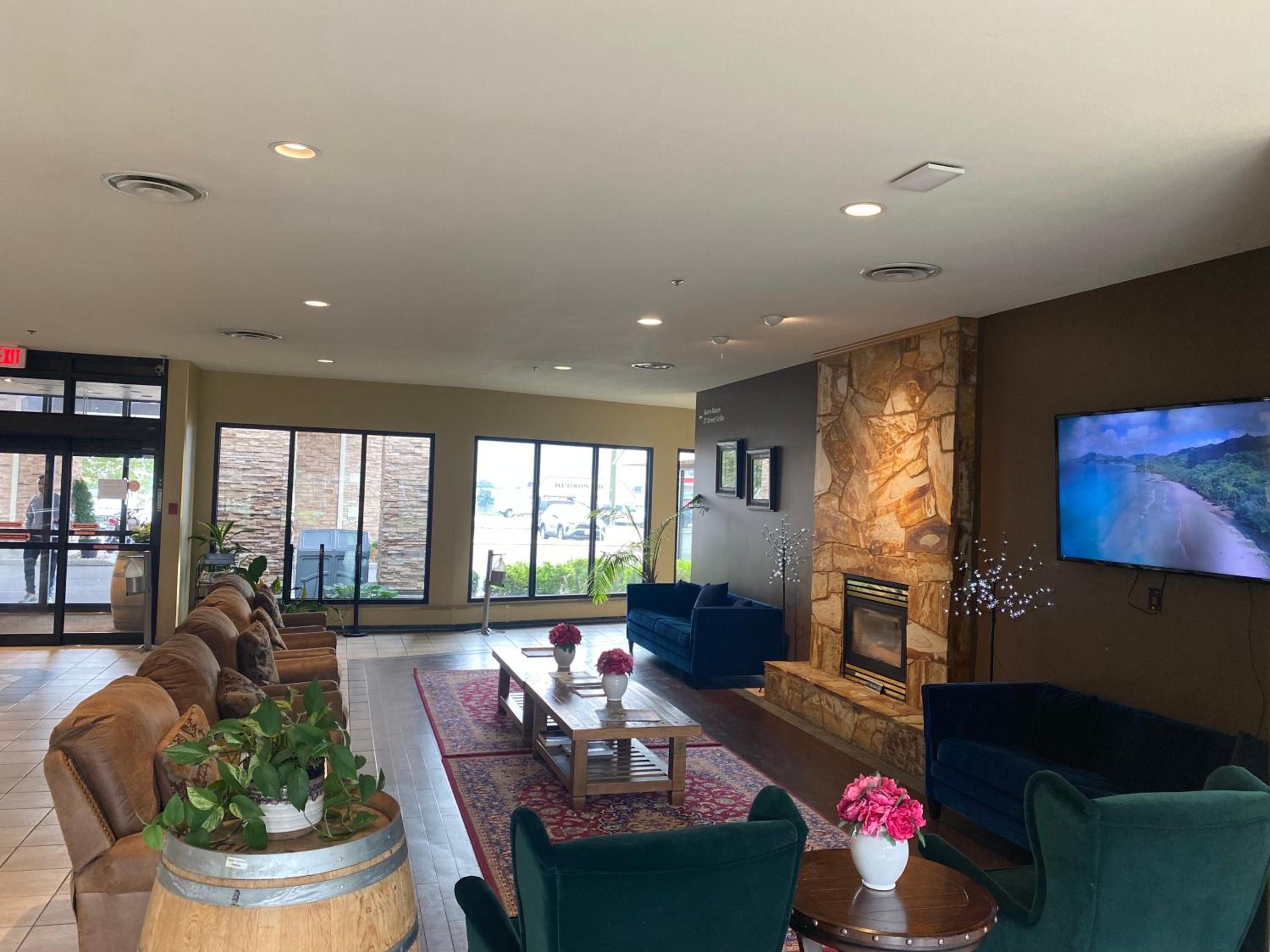 Vernon Vacations - Divya Sutra Plaza and Conference Centre, Vernon, BC - Property Image 66