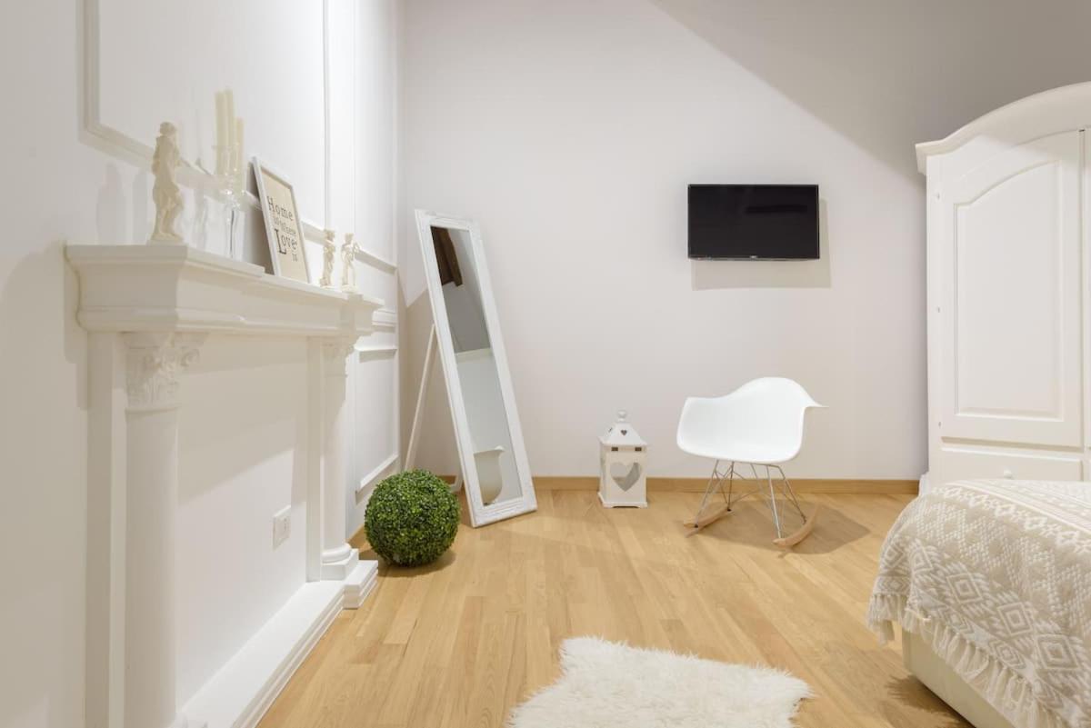 Navona Love Apartment