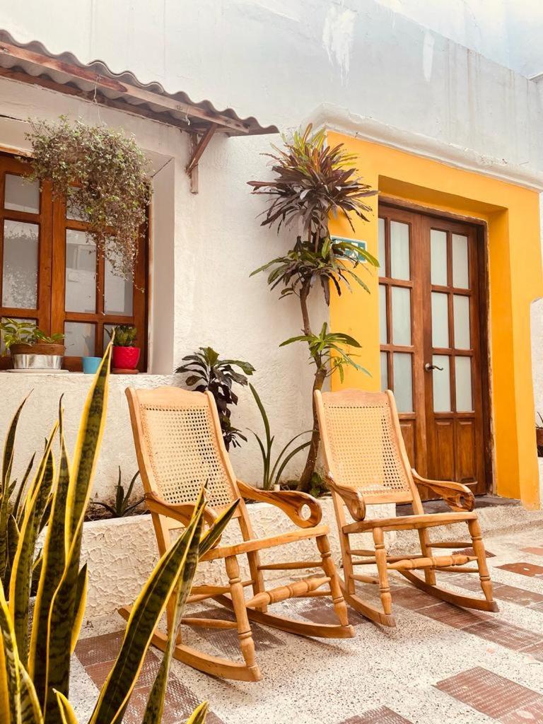 Hostal 1545