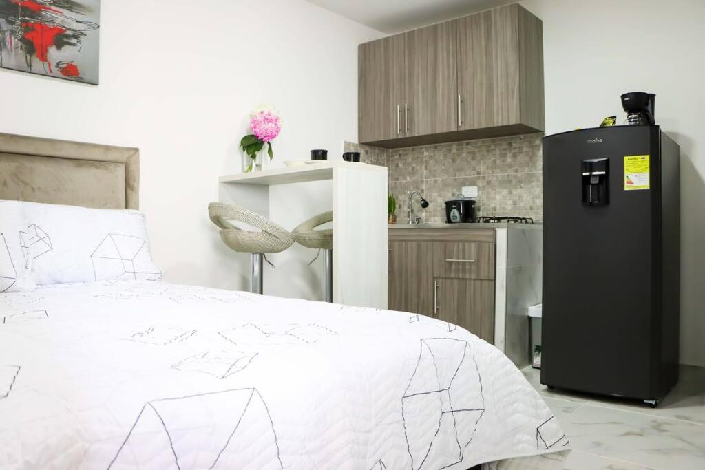 Apartaestudio moderno en Cali 2 view 4