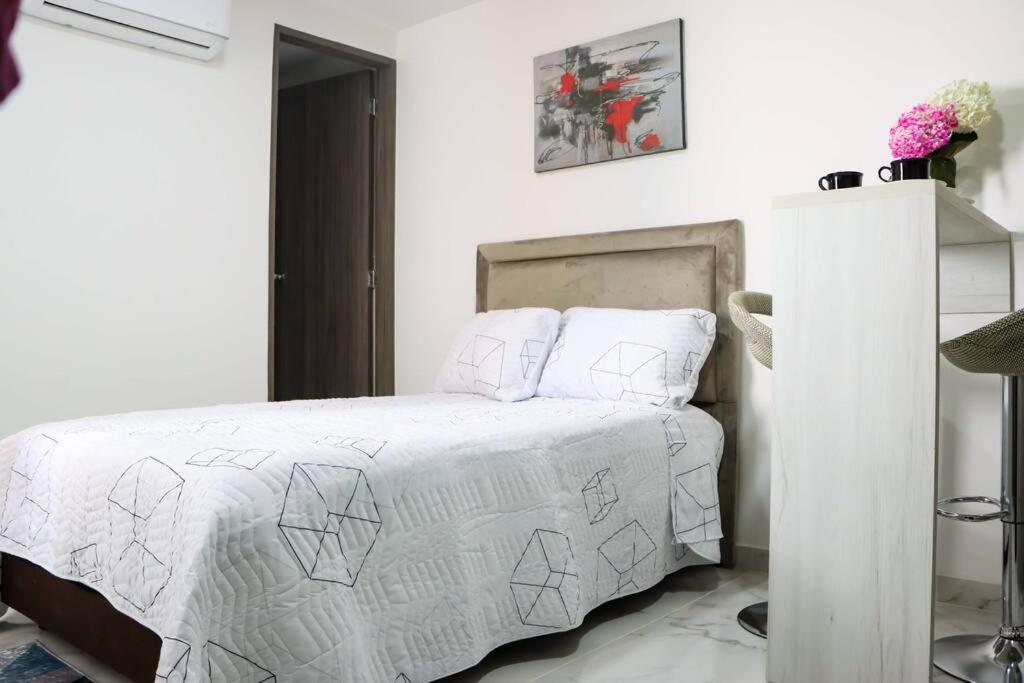 Apartaestudio moderno en Cali 2 view 5