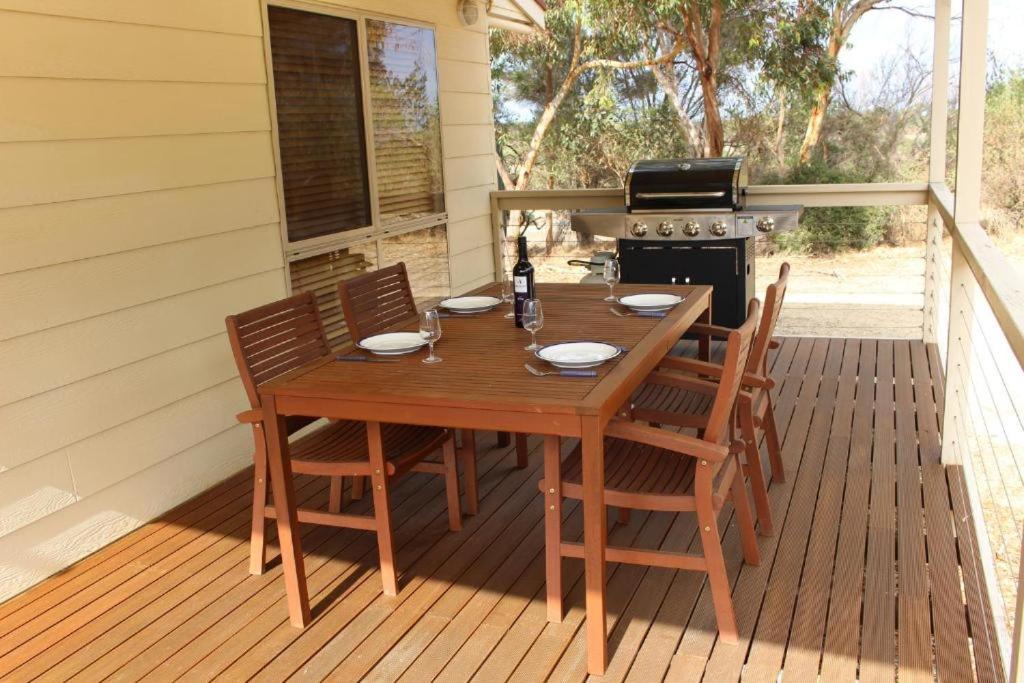 Allusion Farmstay and Vineyard Units