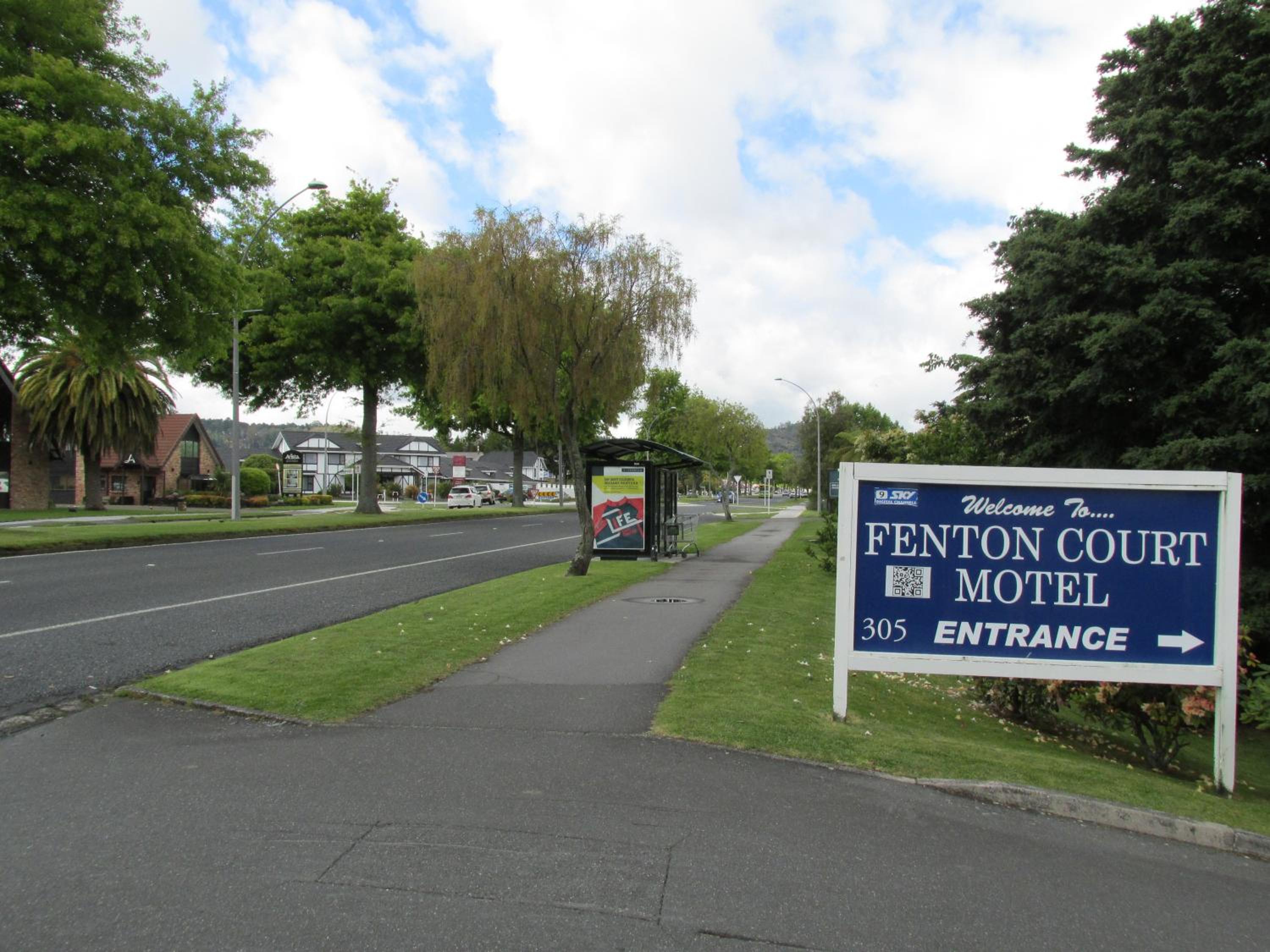 Fenton Court Motel
