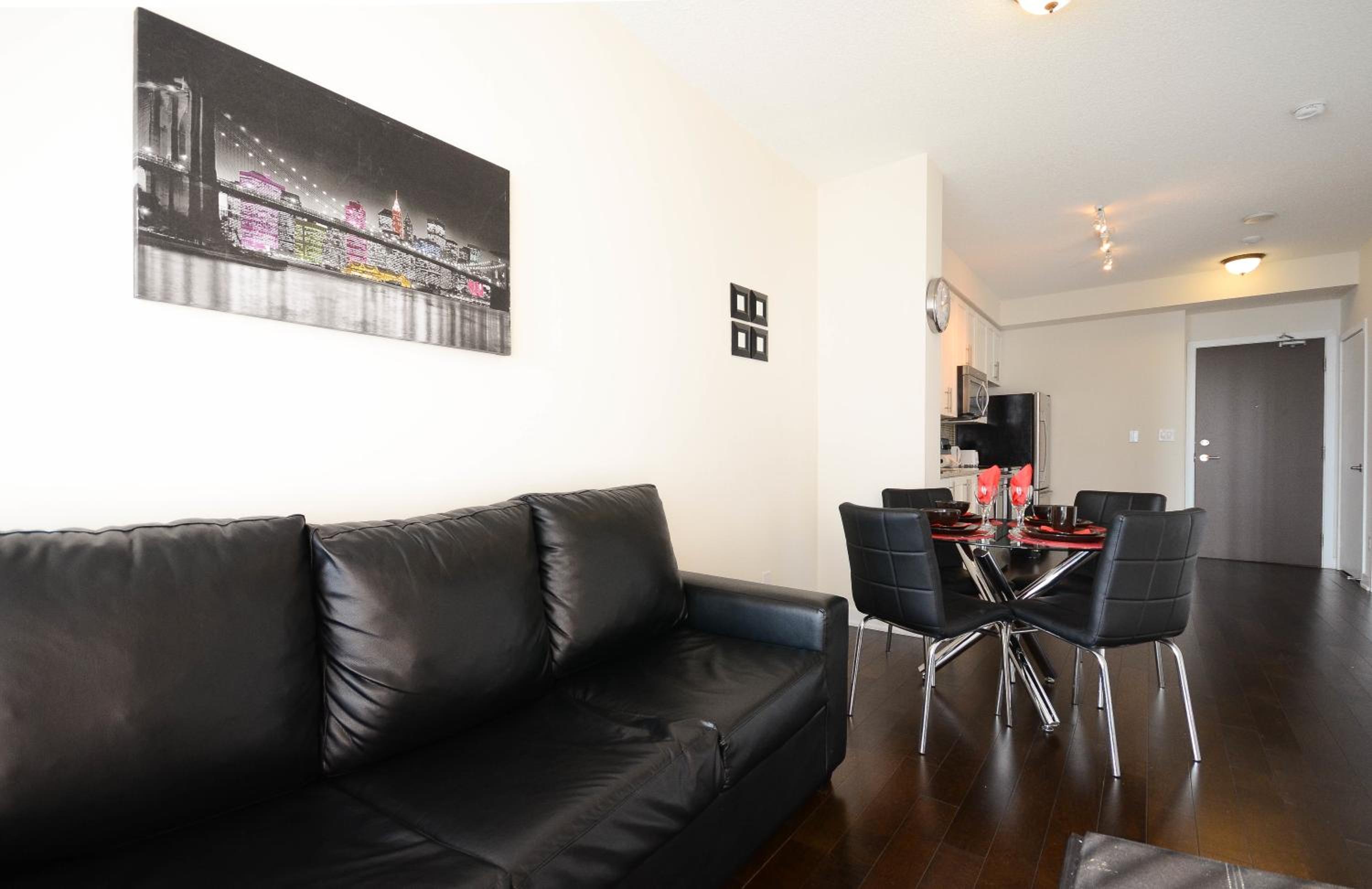Royal Stays Furnished Apartments - Square One