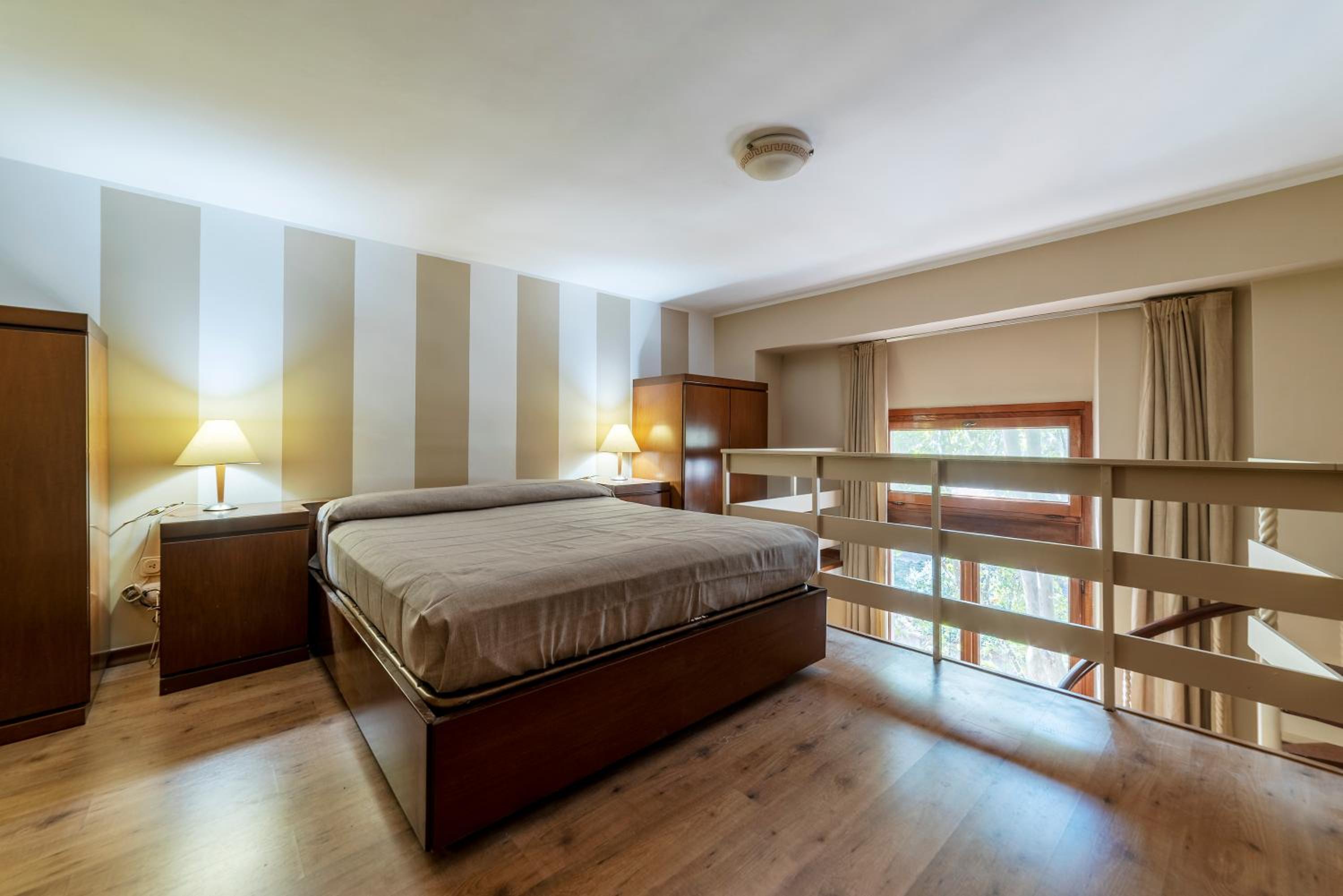 GuestHost - Roomy&Cozy Apartment with Shared Terrace