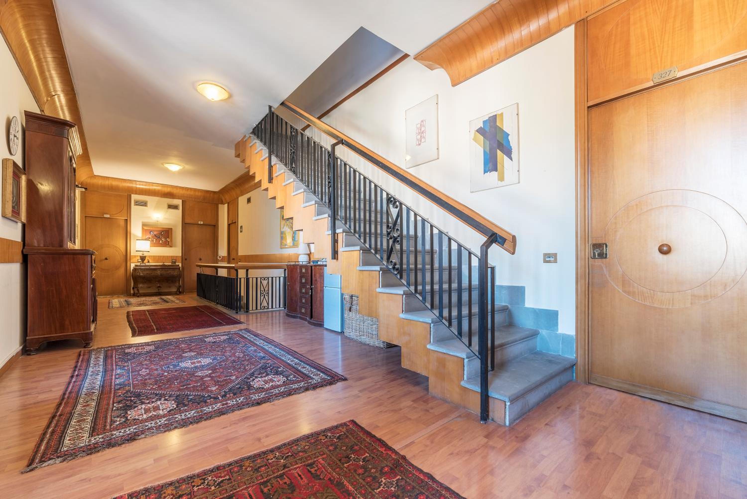 GuestHost - Roomy&Cozy Apartment with Shared Terrace