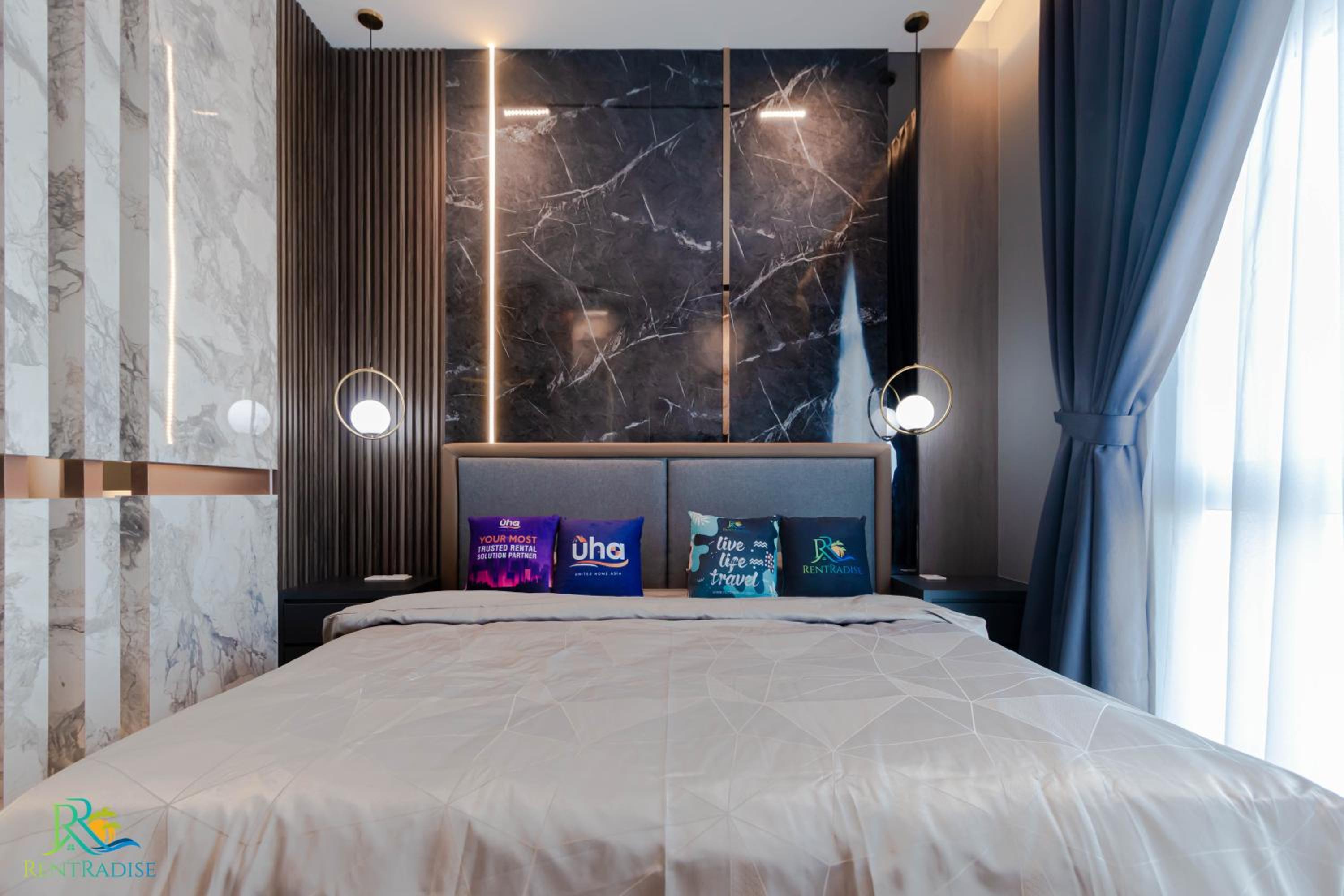 Twin Galaxy Residences by RR JBcity