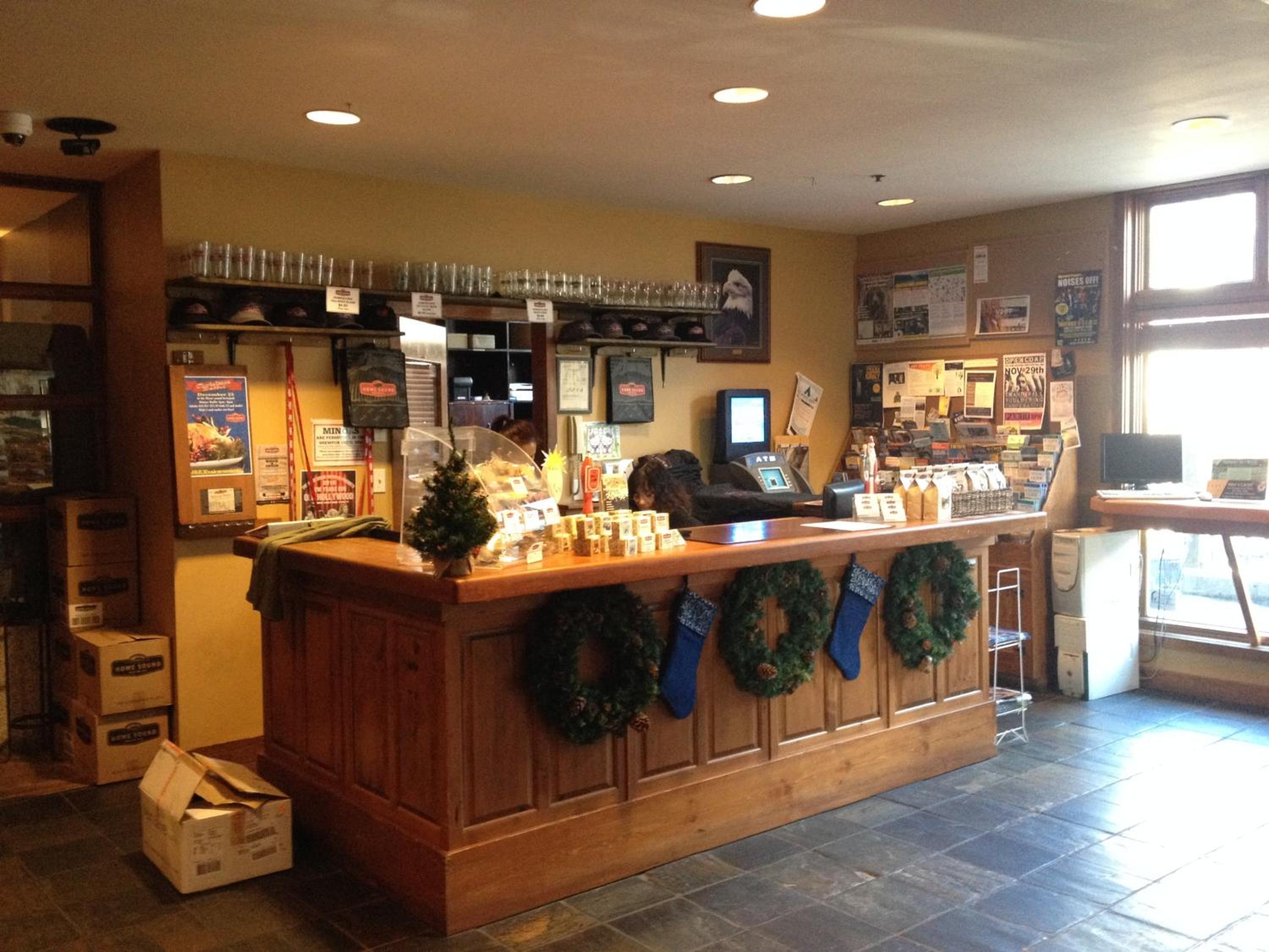 Howe Sound Inn & Brewing Company