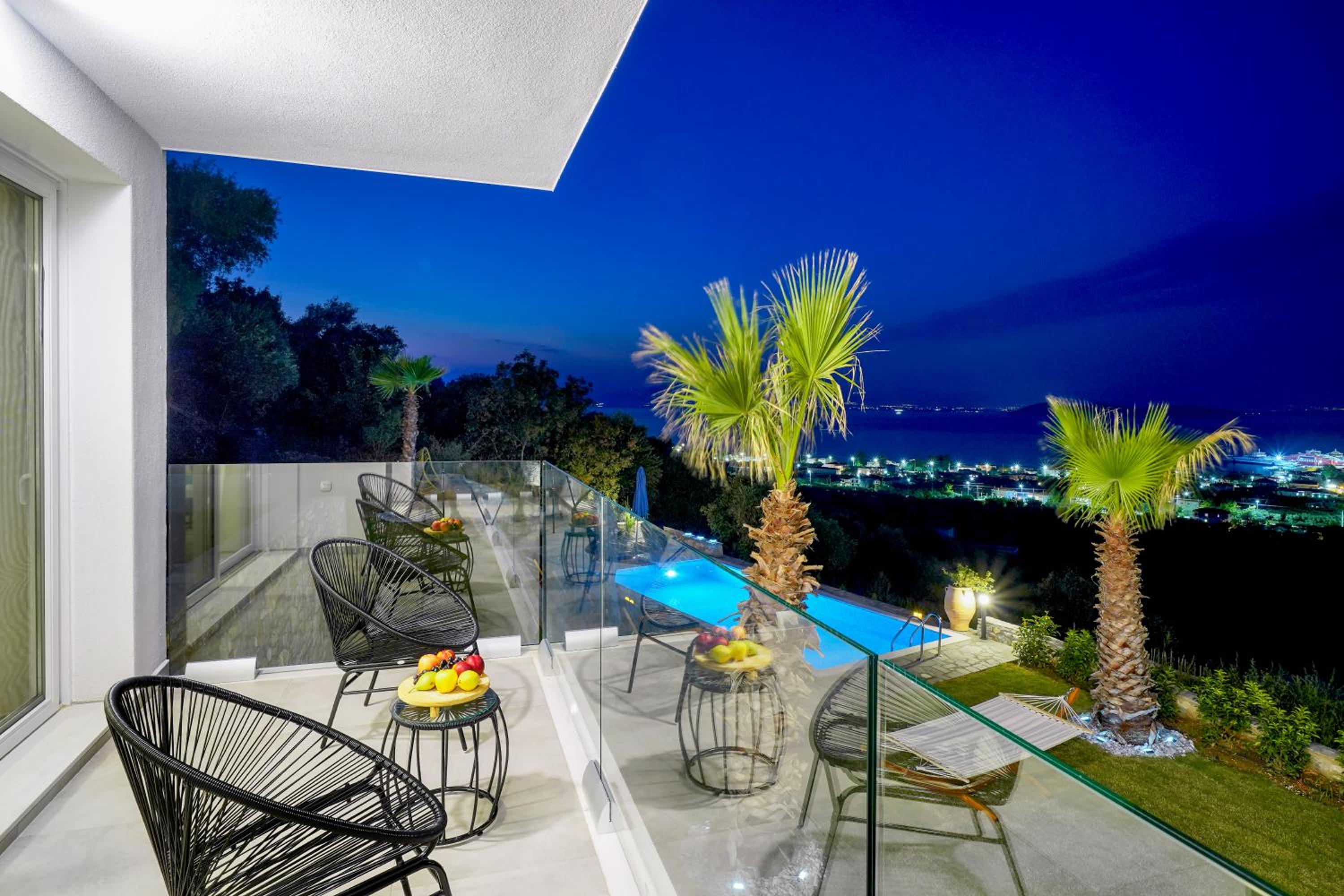 Kefi Luxury Villas view 3