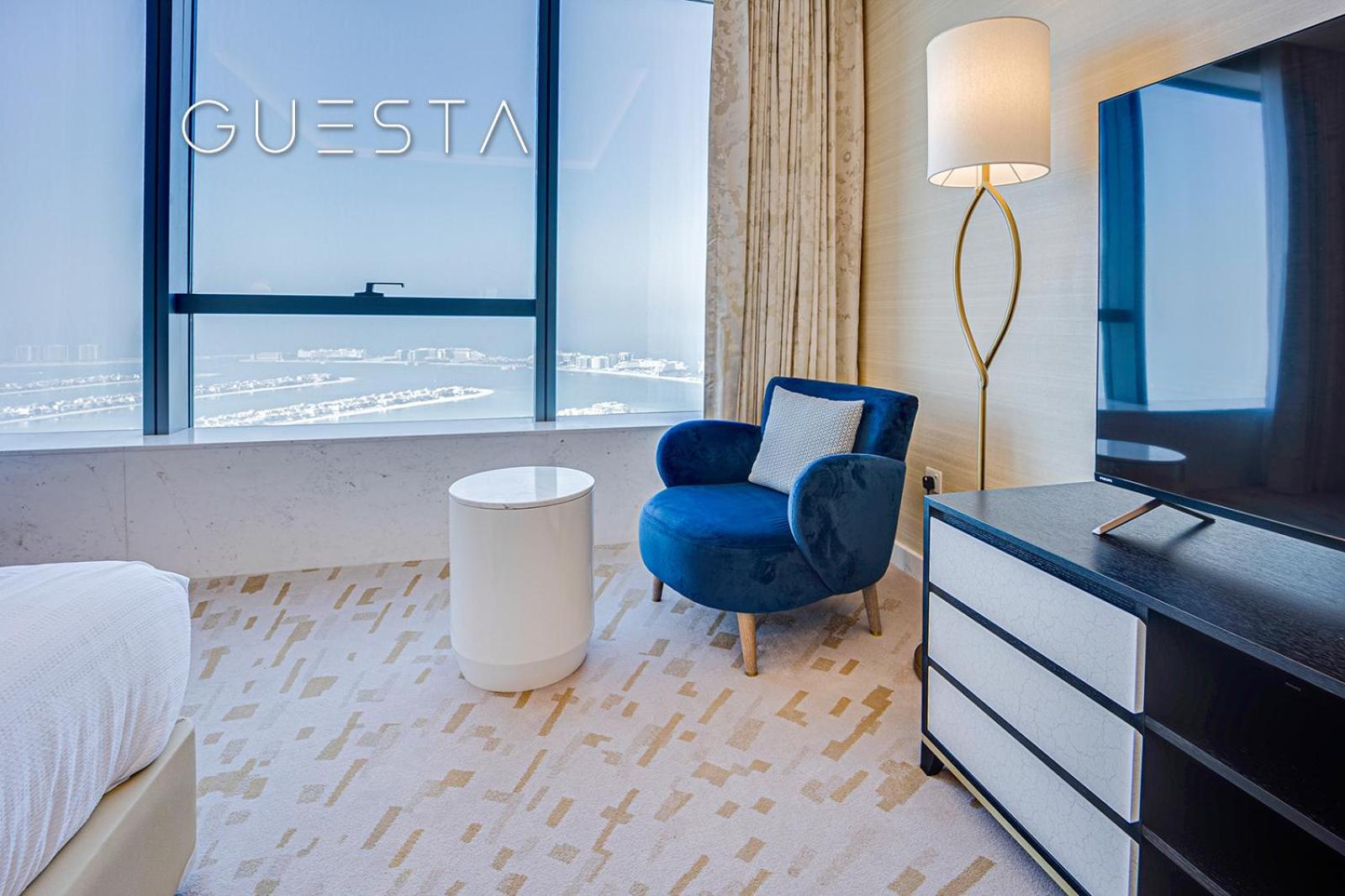 The Palm Tower, Nakheel Mall, Palm Jumeirah