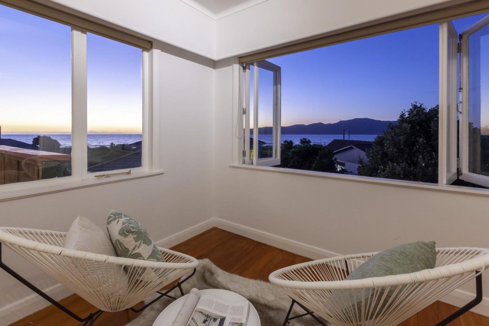 Kapiti Getaway - Paraparaumu Beach Rental view 5