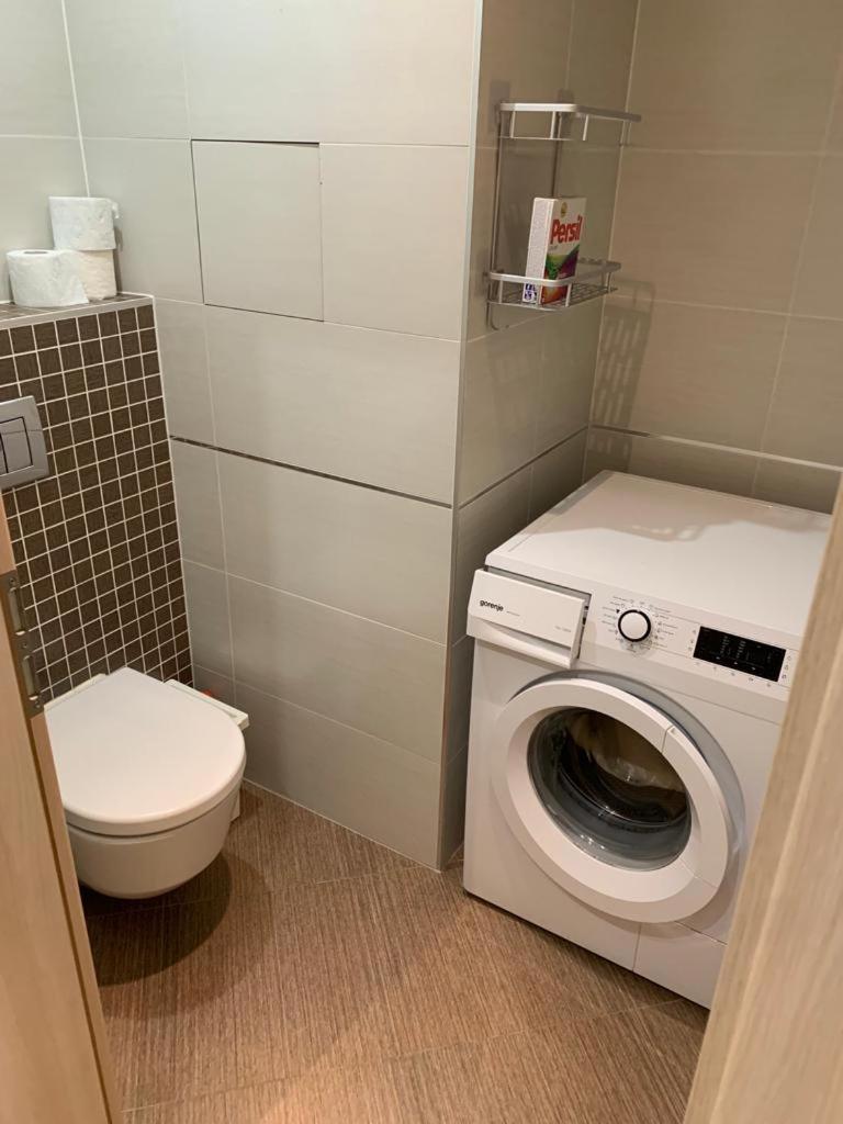 Residence Garden Tower - 8 min do centra, garaz