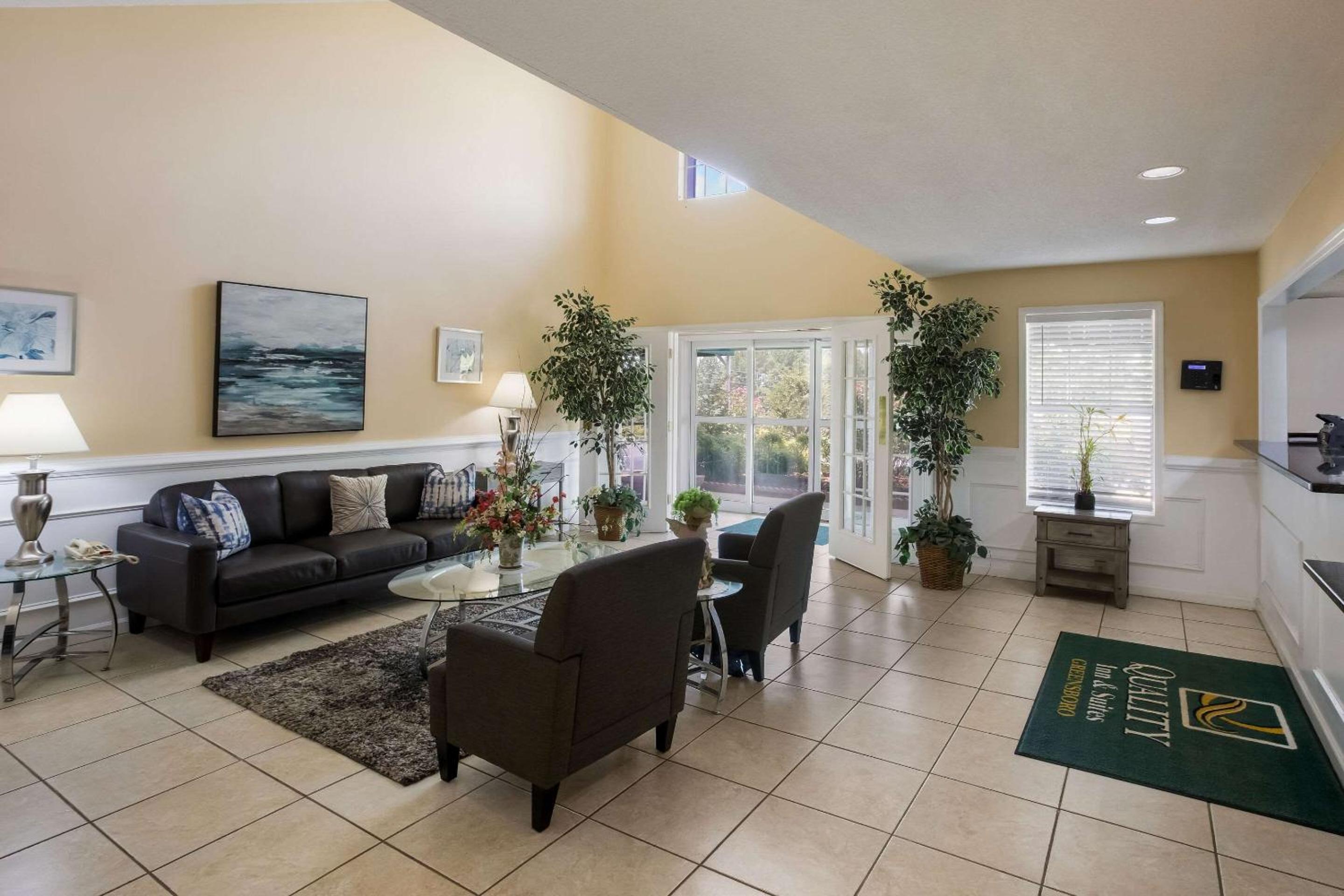 Quality Inn & Suites Greensboro near Lake Oconee